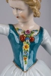 Статуэтка фарфоровая «Маленькая танцовщица». Западная Европа, конец XIX - начало XX века.