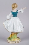 Статуэтка фарфоровая «Маленькая танцовщица». Западная Европа, конец XIX - начало XX века.