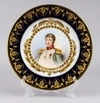 Четыре фарфоровые тарелки, заказанные братом Наполеона I Люсьеном Бонапартом в качестве подарка. Севрская мануфактура, конец 1810-х - 1830-е годы.