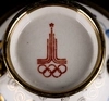 Самовар с миниатюрным чайником, к Олимпиаде. Гжель, золочение, 1980-гг., СССР.