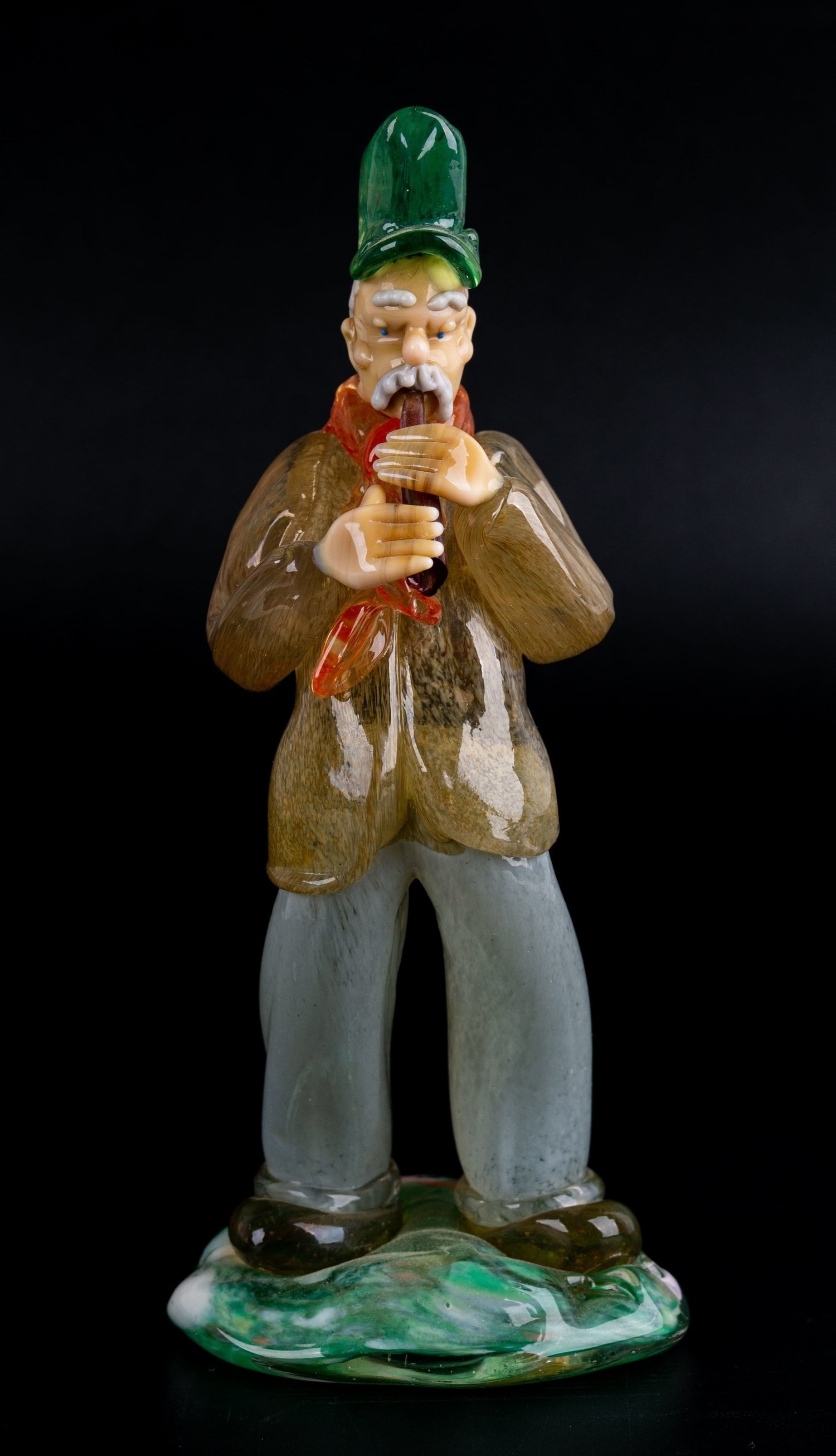 Стеклянная фигура «Флейтист». Чехословакия, середина XX века.
