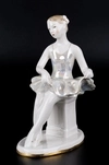 Скульптура «Сидящая балерина».  СССР, 1950-1960-е годы.