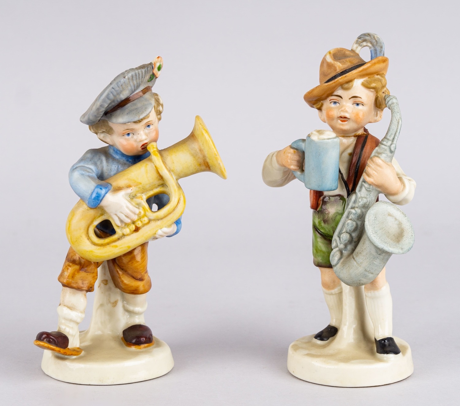 Две статуэтки «Мальчишки-музыканты». Германия, 1920-е - 1930-е годы.