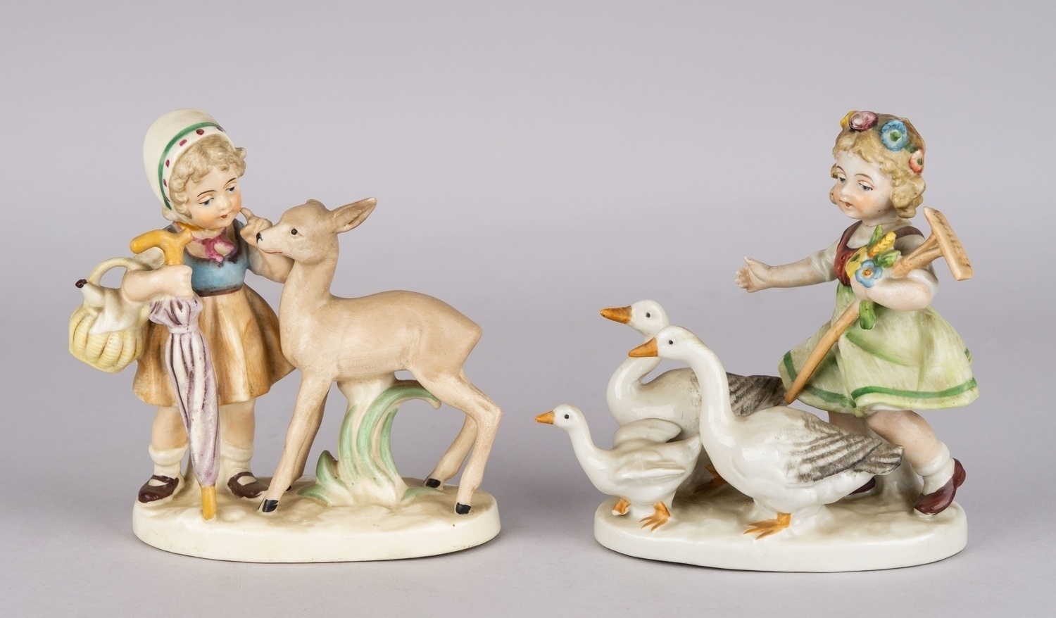 Парные статуэтки «Девочка с оленем» и «Пастушка с гусями»,  Германия, Фабрика Heinrich Reinl, 1920-е — 1930-е годы.