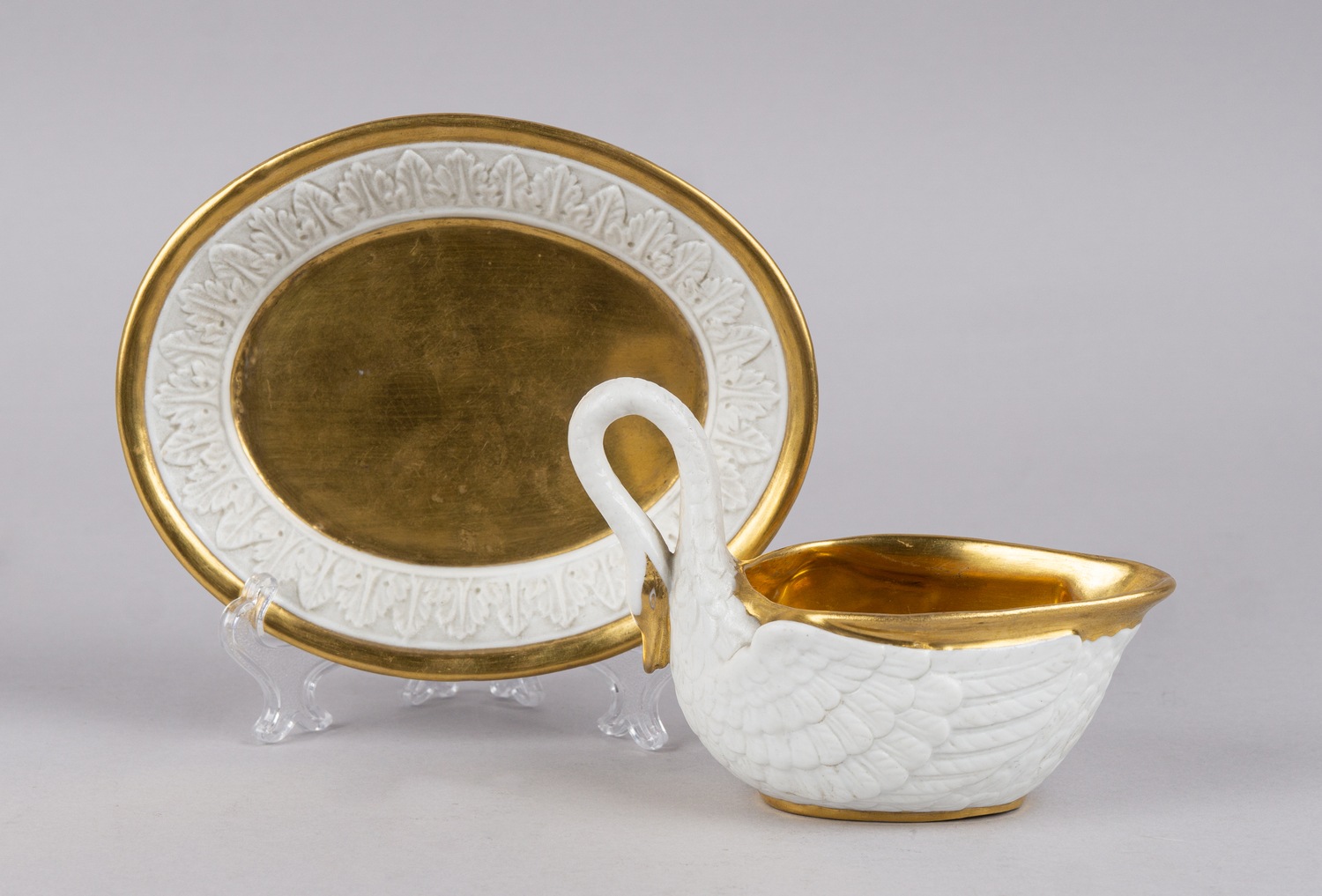 (Севр/Ампир) Чашка в стиле ампир  в виде лебедя с блюдцем. <br>Франция, Севрская фарфоровая мануфактура,  1810-1814 гг.