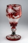 Кубок-фужер рубинового стекла с охотничьм сюжетом.<br>Богемия, вторая половина XIX века.