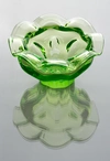 Конфетница зеленого стекла в форме раскрытого бутона.<br>Чехия, 1960-1970-е годы.