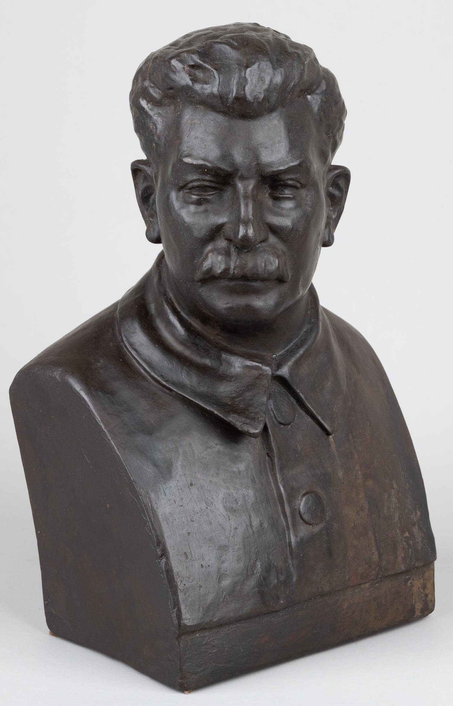 Бюст «И.В. Сталин».<br>СССР, Всекохудожник, скульптор Б.И. Яковлев, 1930-1940 годы.