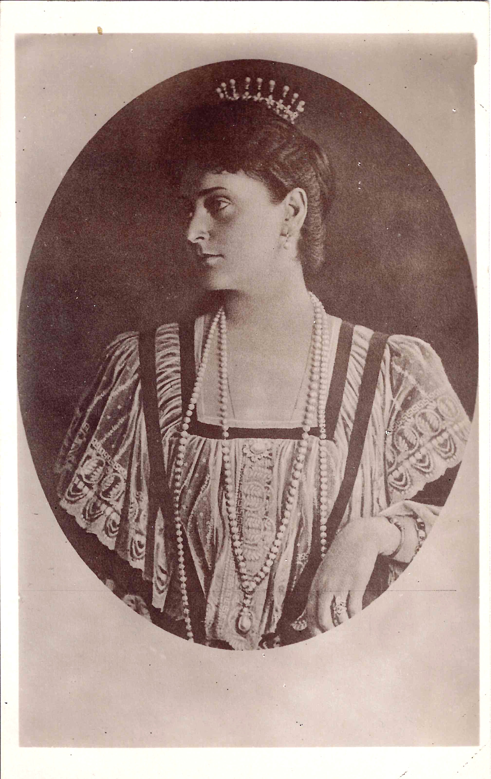 Открытка «Императрица Александра Фёдоровна». 1920-е годы.