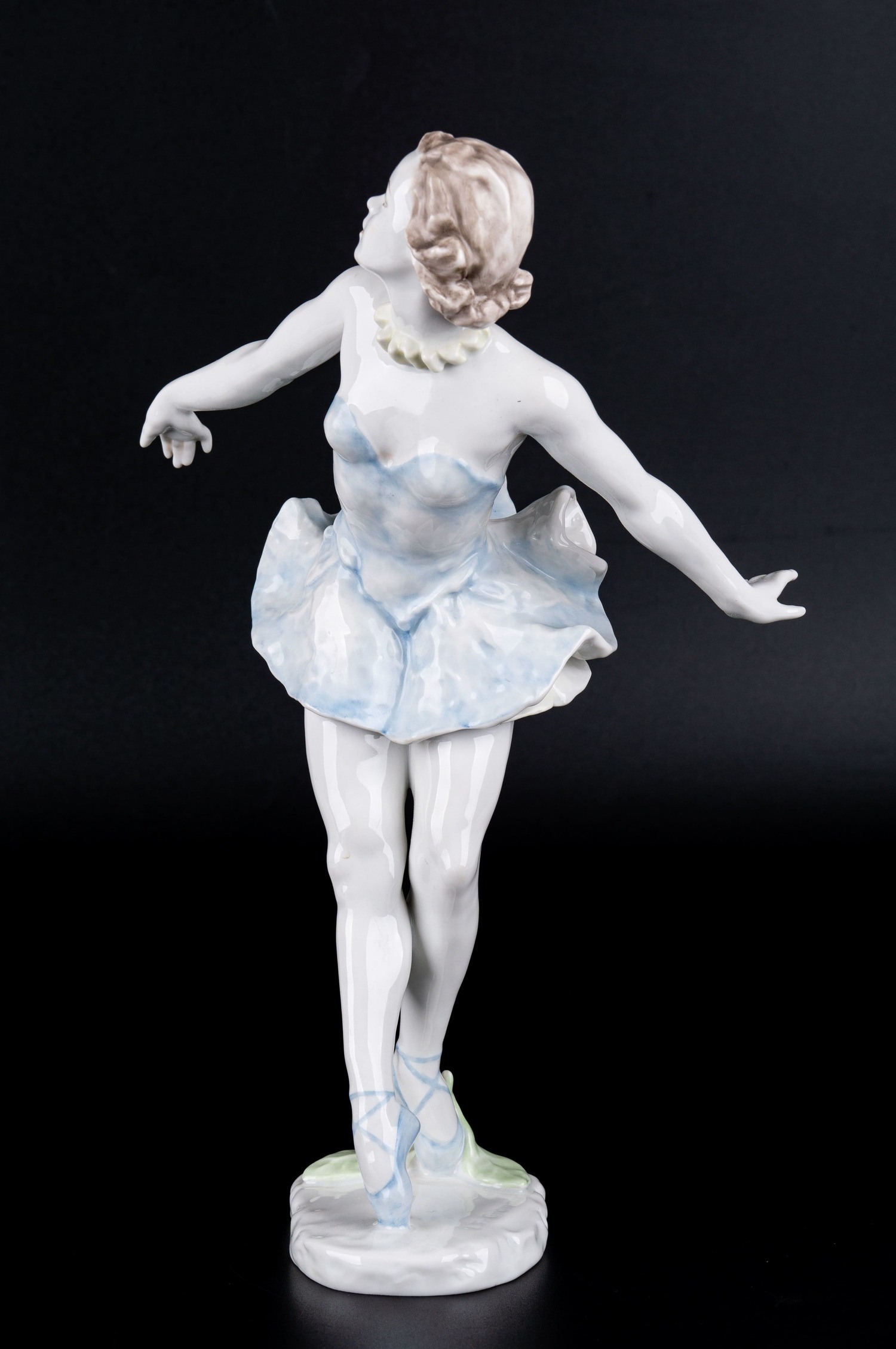 Скульптура «Балерина в голубом».<br><br>Германия, фабрика Rosenthal, 1950-е годы.