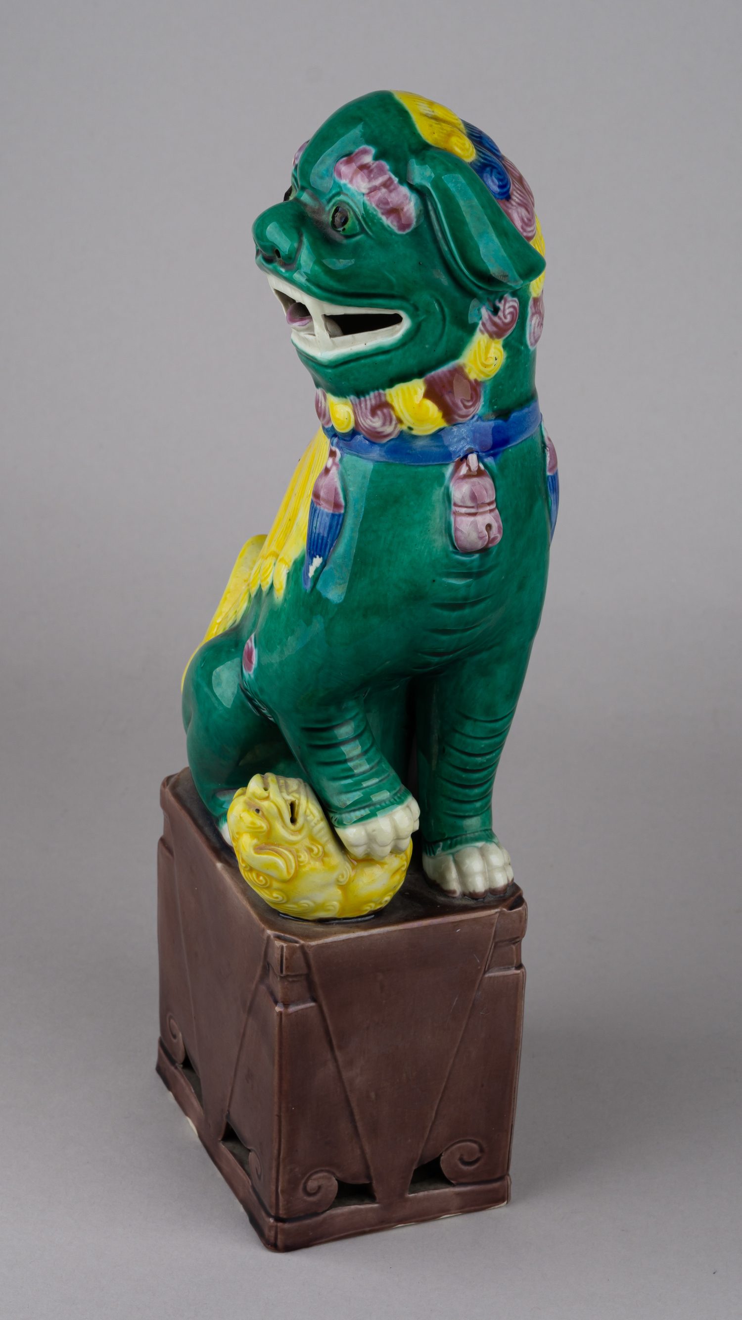 (Китай) Скульптура  Лев шицзы (Собака Фо).  Китай, первая половина XX века.