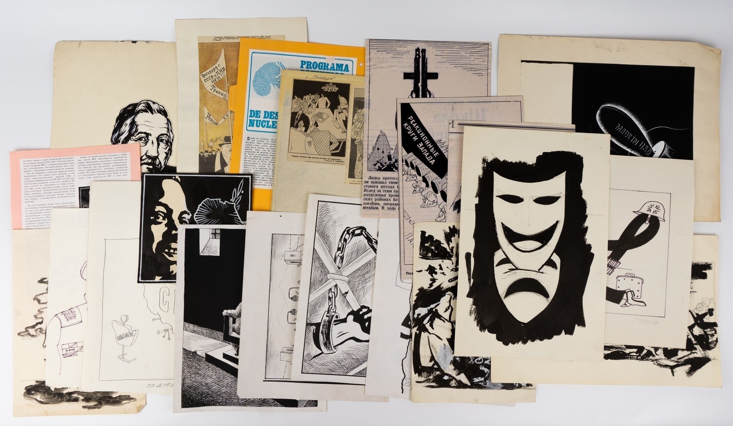 Горохов Л.Н. 10 листов графических работ и 11 листов фотокопий, печатных воспроизведений и вырезок с воспроизведением работ. 1970-е - 1980-е годы.