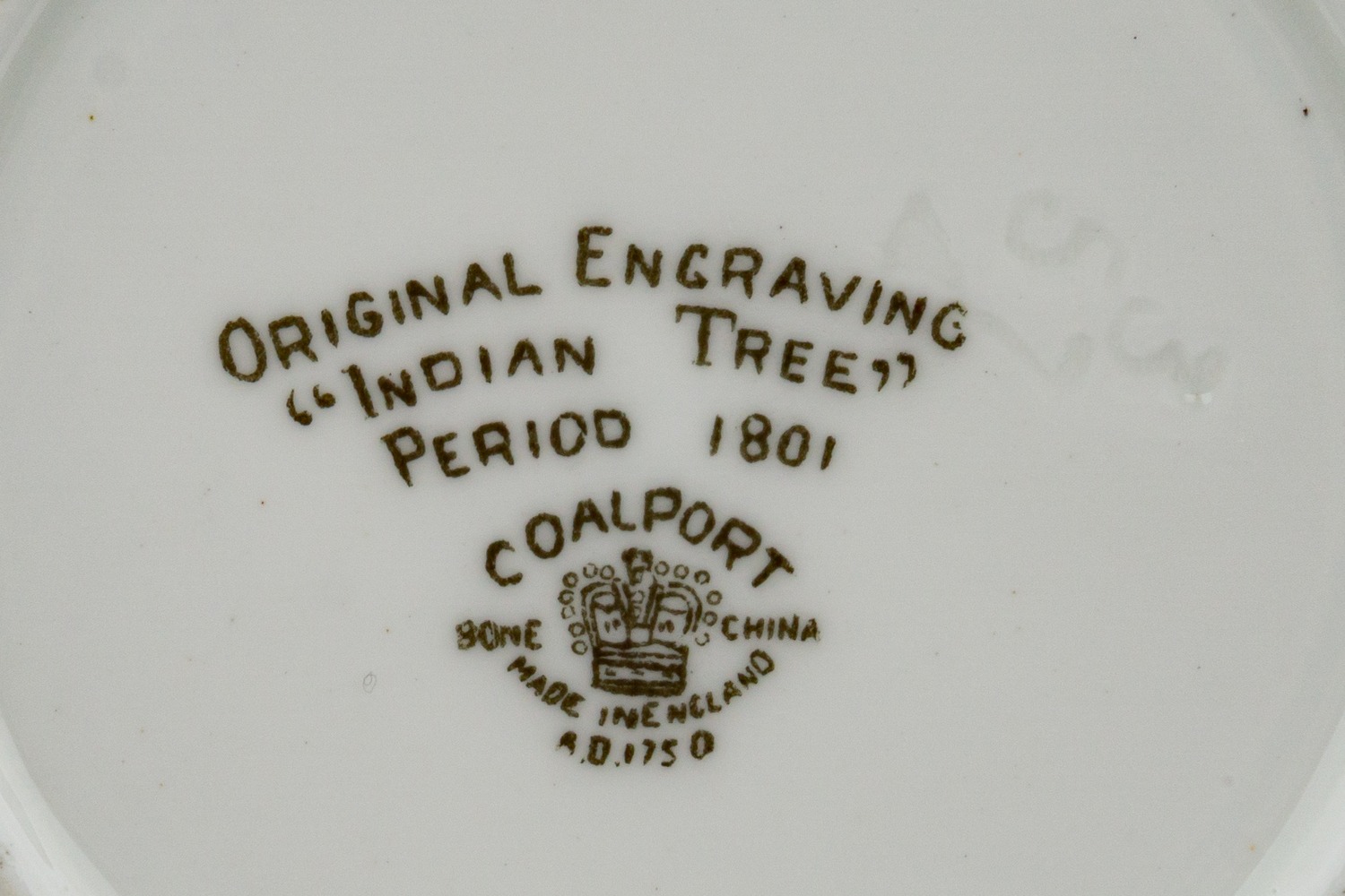 (Англия, Coalport ) Чашка с блюдцем и десертной тарелкой «Индийское дерево». Англия, Coalport , 1920-1930-е годы.