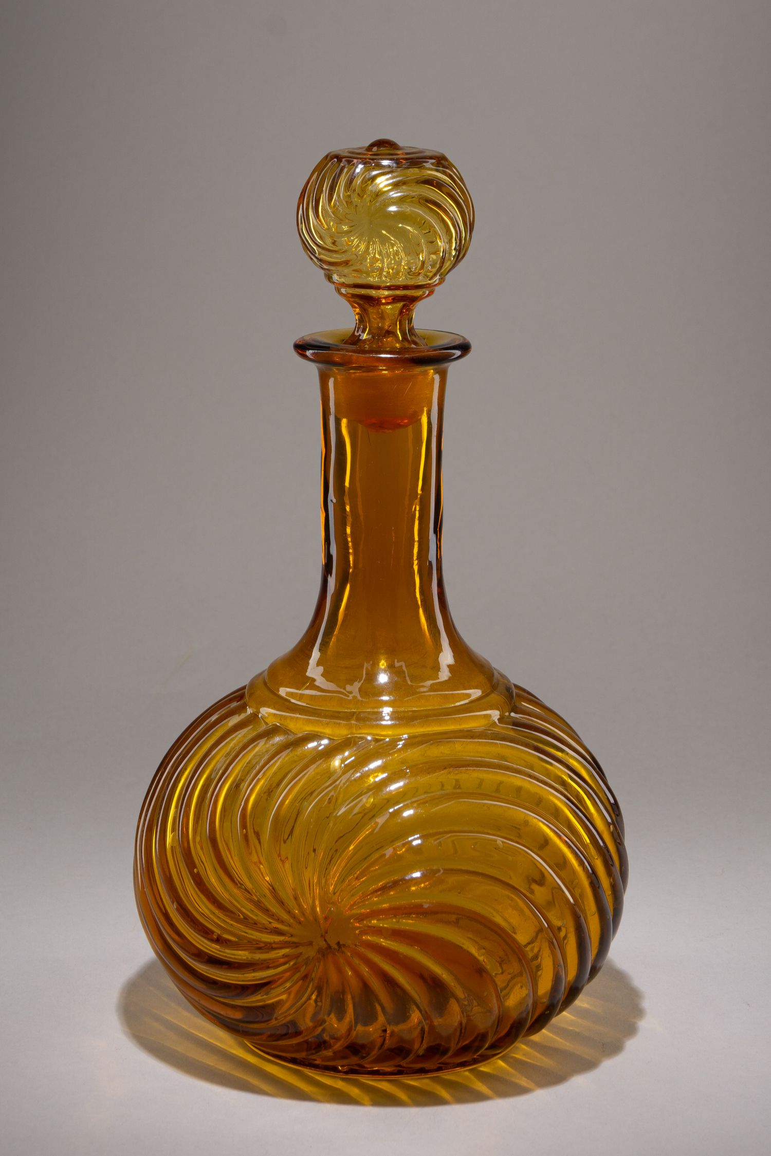 Графин. Россия, Николо-Бахметьевский хрустальный завод, 1910.