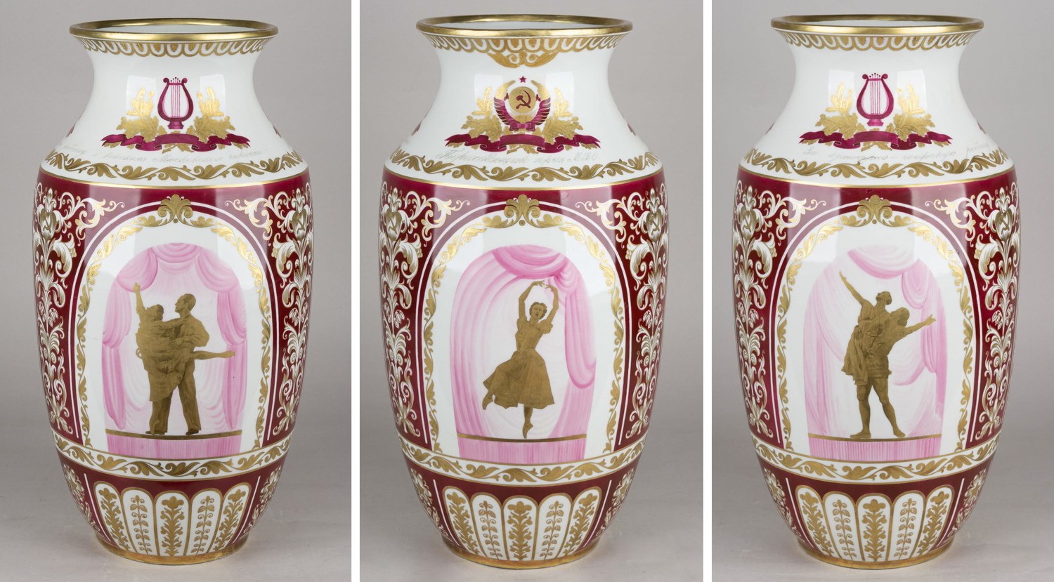 (Легенда советского балета Галина Уланова) Заказная ваза - приз Большому театру от Московского Военного Округа. В медальонах изображена Галина Уланова в балетных постановках Большого театра «Жизель», «Ромео и Джульетта», «Медный всадник». <br>СССР, Вербилки, Дмитровский фарфоровый завод, предположительно, авторская роспись А.А. Чекулиной, 1952 год.