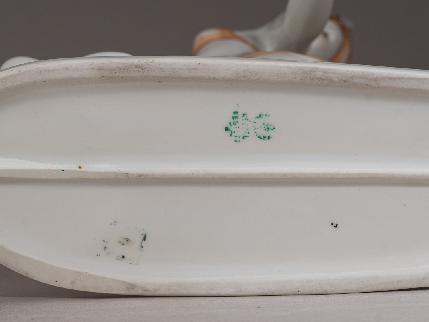 Скульптура «Танцовщица». Венгрия, фабрика Холлохаза (Hollohaza), вторая половина XX века.