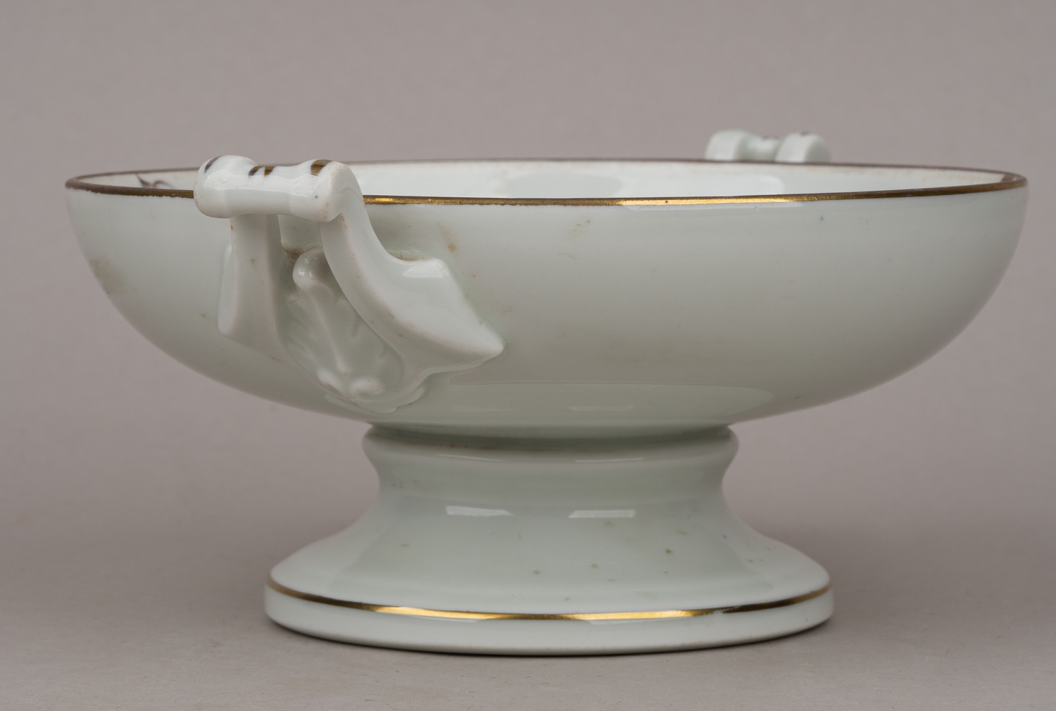 Ваза «Роза». СССР, Дулевский фарфоровый завод, автор дизайна росписи С.В. Чехонин, 1924-1927 годы.