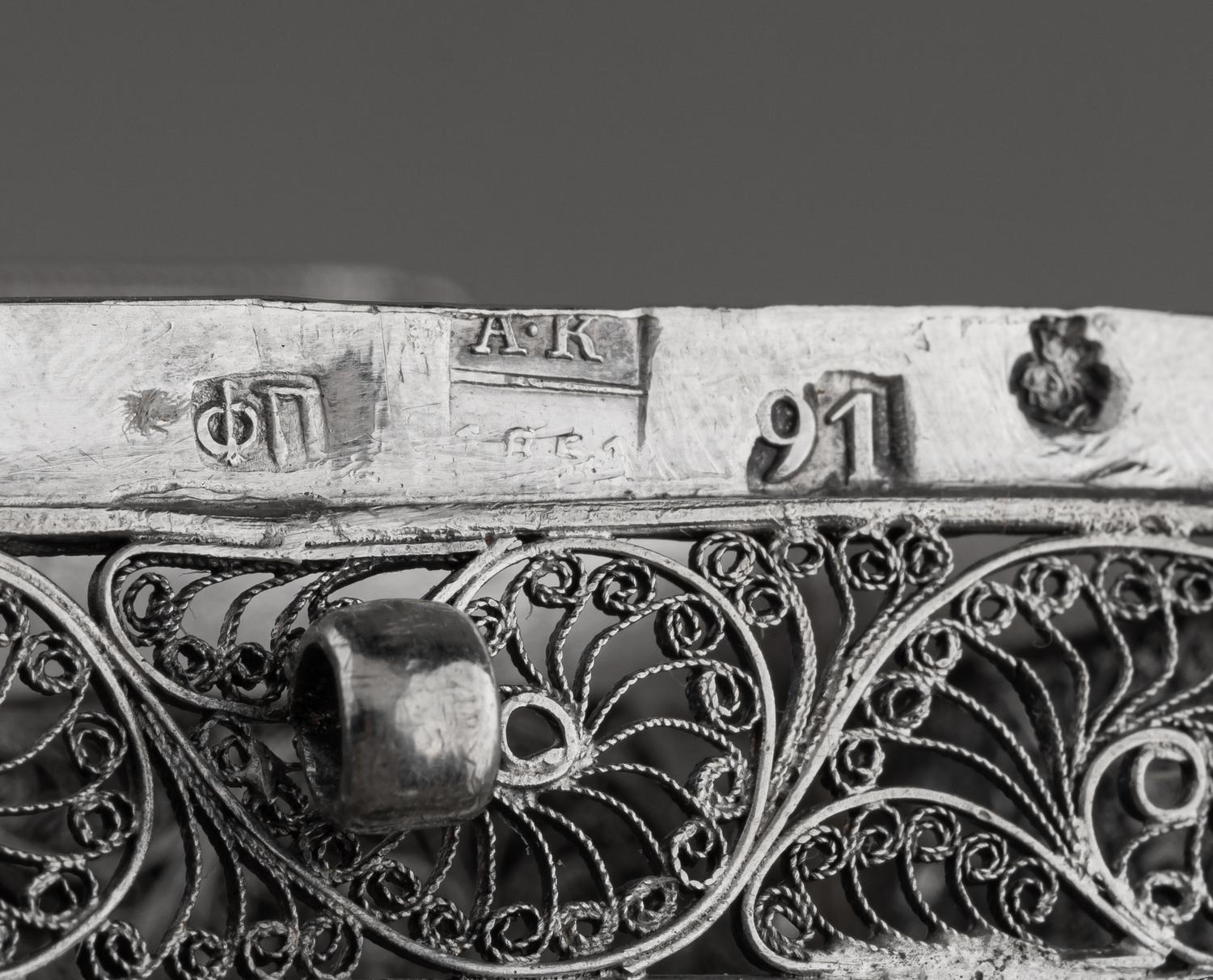 (91 проба) Ларец филигранный.
Россия, Москва, мастер – Пичугин Ф.М., 1851.