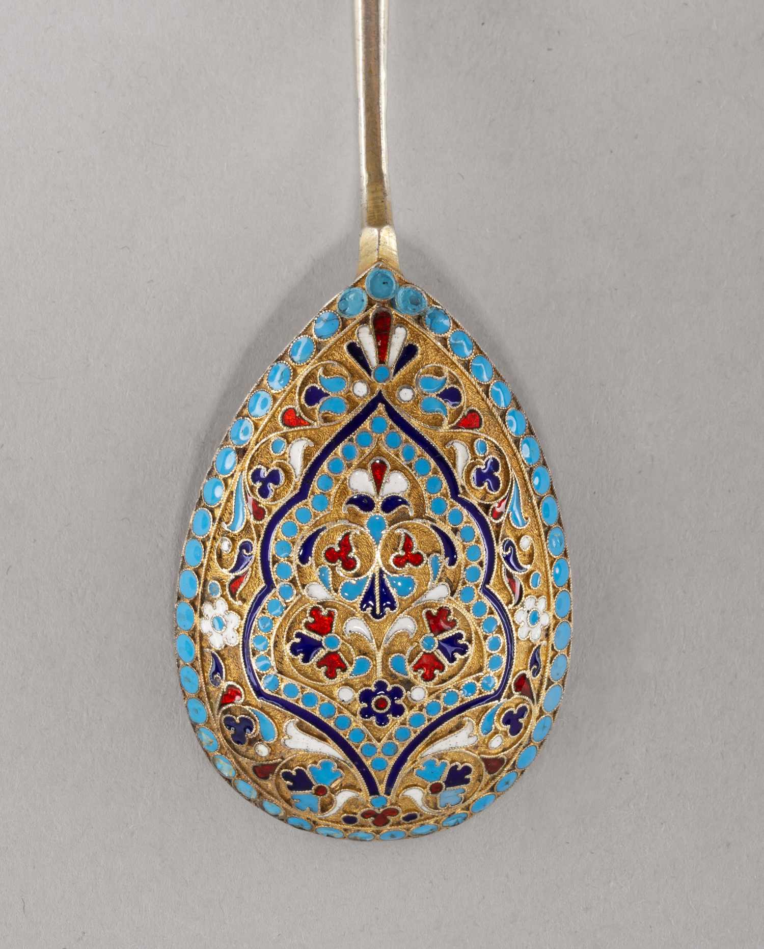 (Клингерт) Ложка с эмалью по скани.<br>Россия, Москва, фабрика Клингерта Г.Г., 1880-е годы.