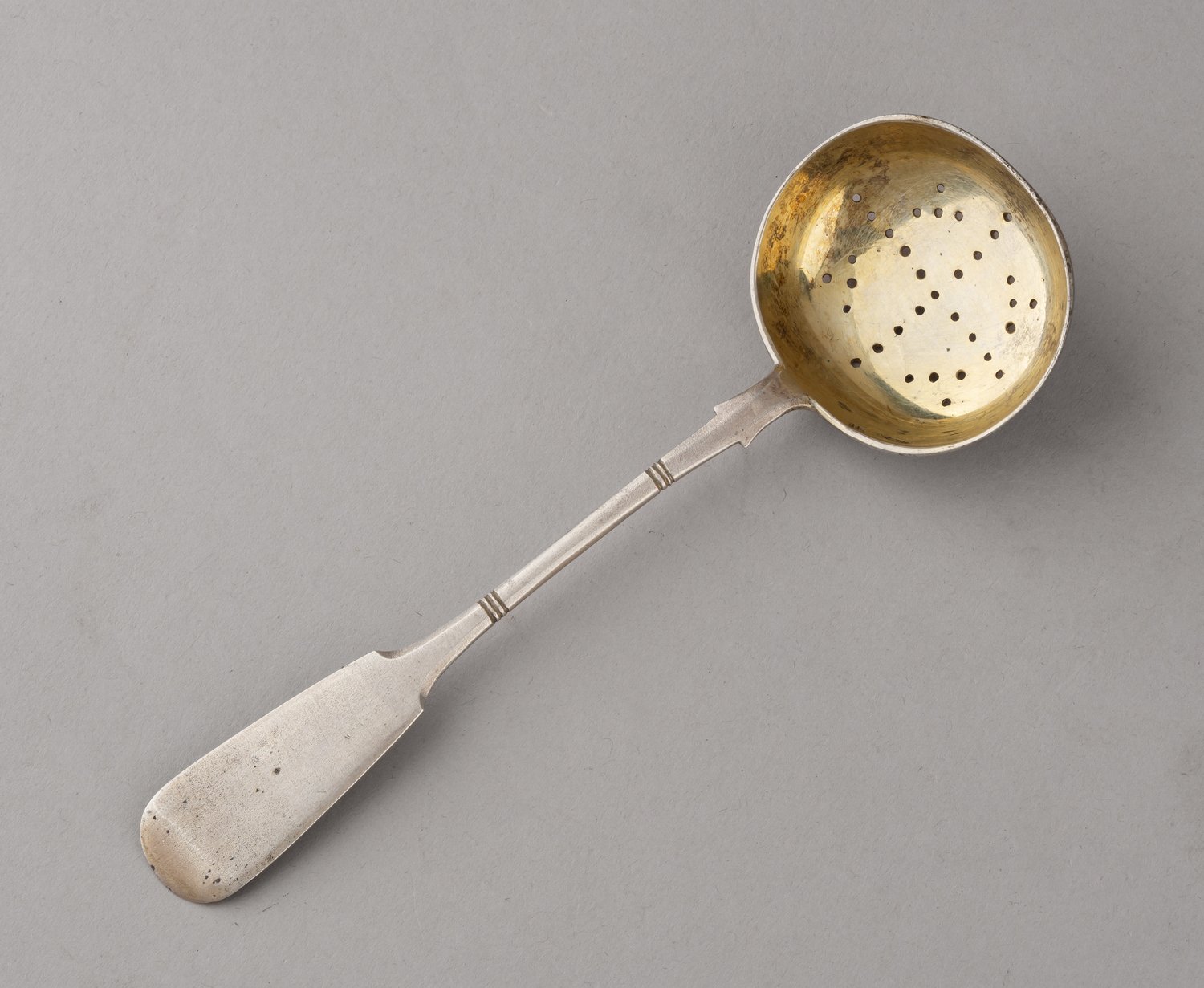 Ситечко чайное. Москва, мастерская Василия Акимовича Кубарева, 1908-1917.