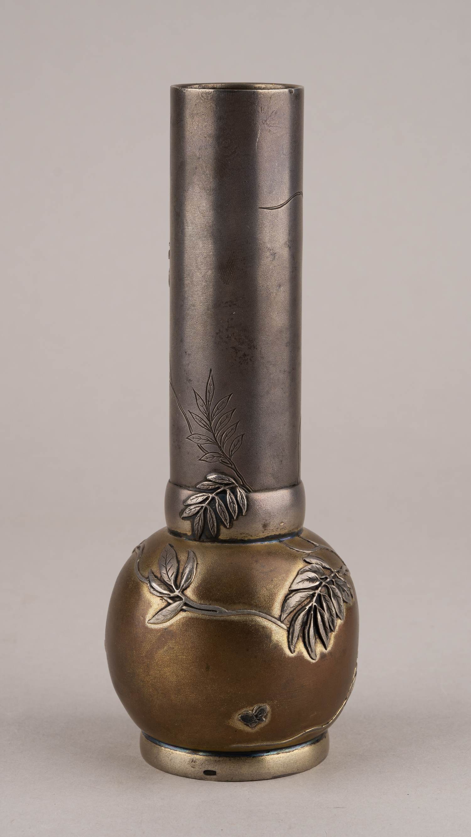 (Тиффани) Серебряная ваза в стиле модерн. США, Tiffany & Co, Эдвард К. Мур, 1870-1874 годы.