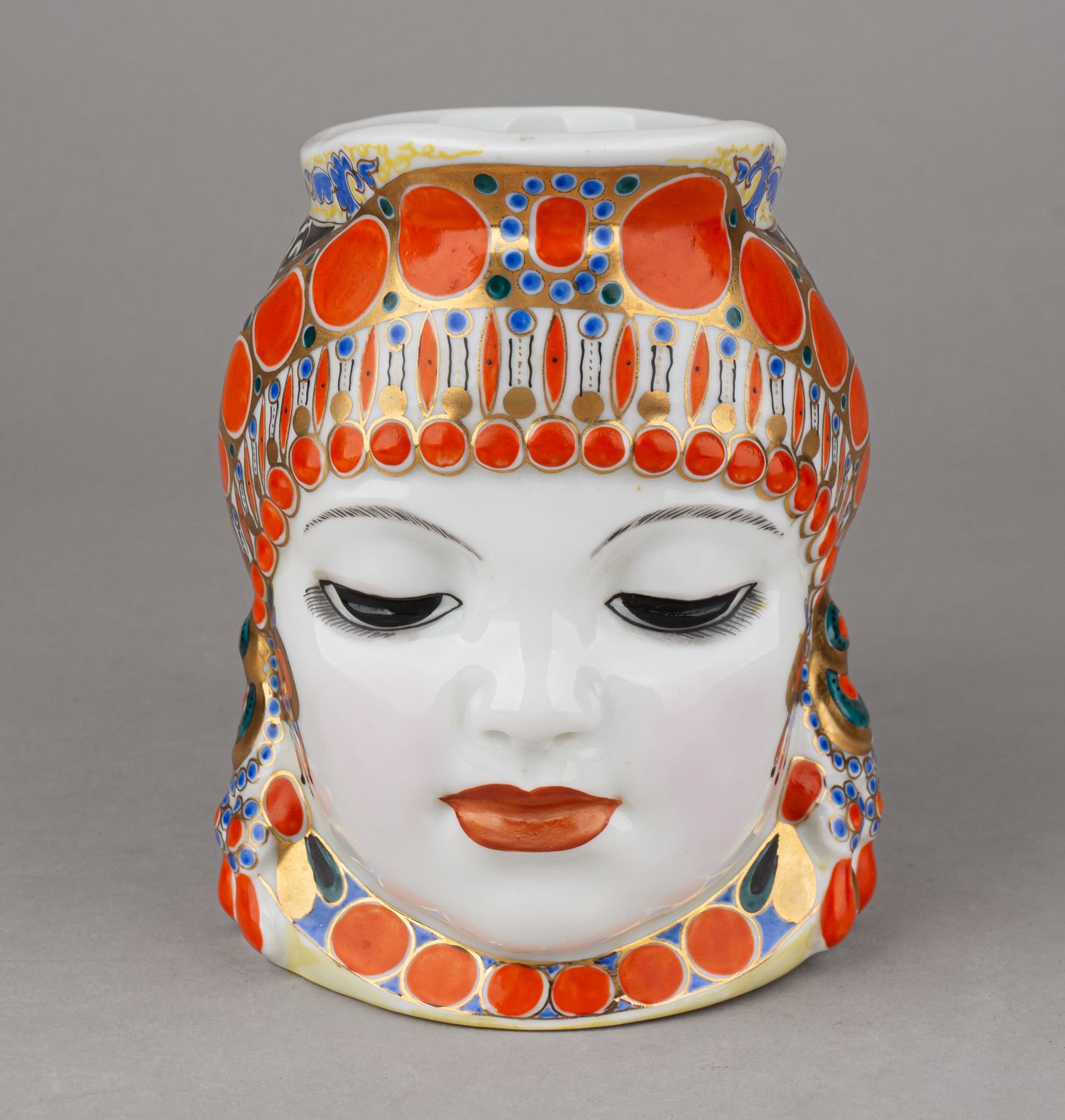 Кружка «Молоко». СССР, Ленинградский фарфоровый завод, автор модели Н.Я. Данько, 1950-е годы.