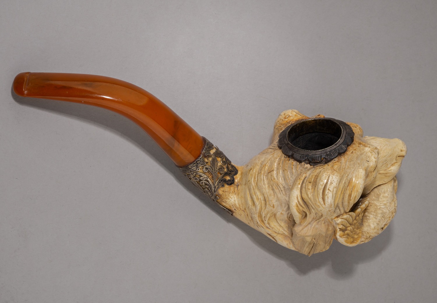 Трубка «Сеттер с дичью». Западная Европа, конец XIX - начало ХХ века.