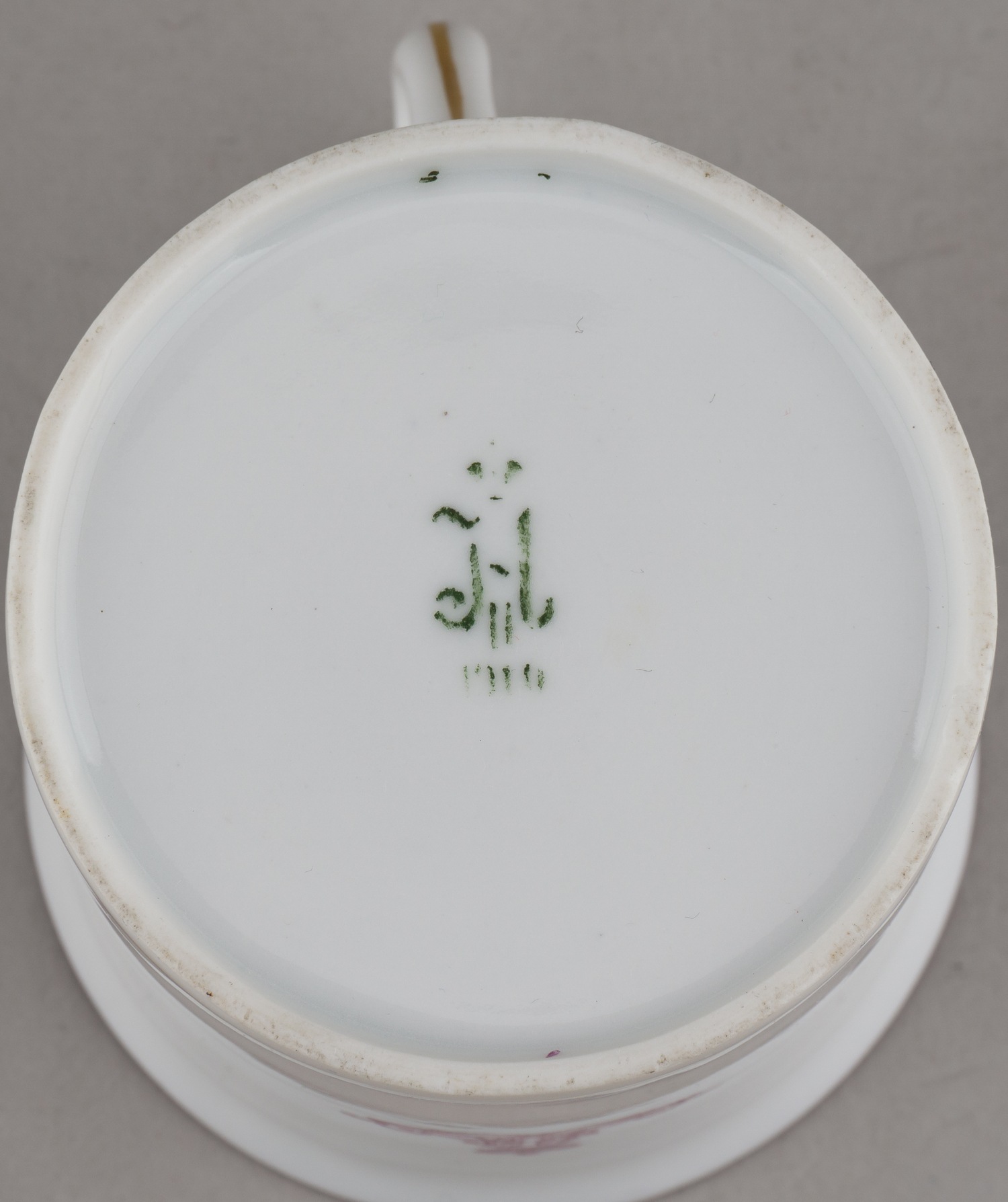 (ИФЗ) Чашка с блюдцем из сервиза великого князя Александра Александровича.  Будущий император Александр III. Императорский фарфоровый завод, 1910, 1915.