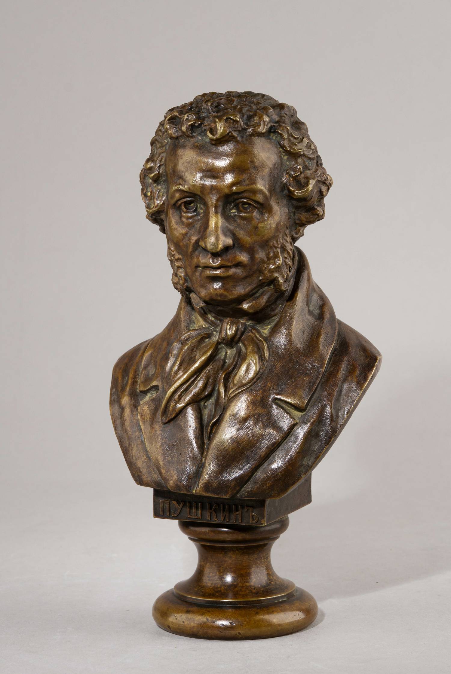 А.С. Пушкин. Бюст.
Скульптор Р.Р. Бах, Санкт-Петербург,  завод К.Ф. Верфеля, 1886 г.