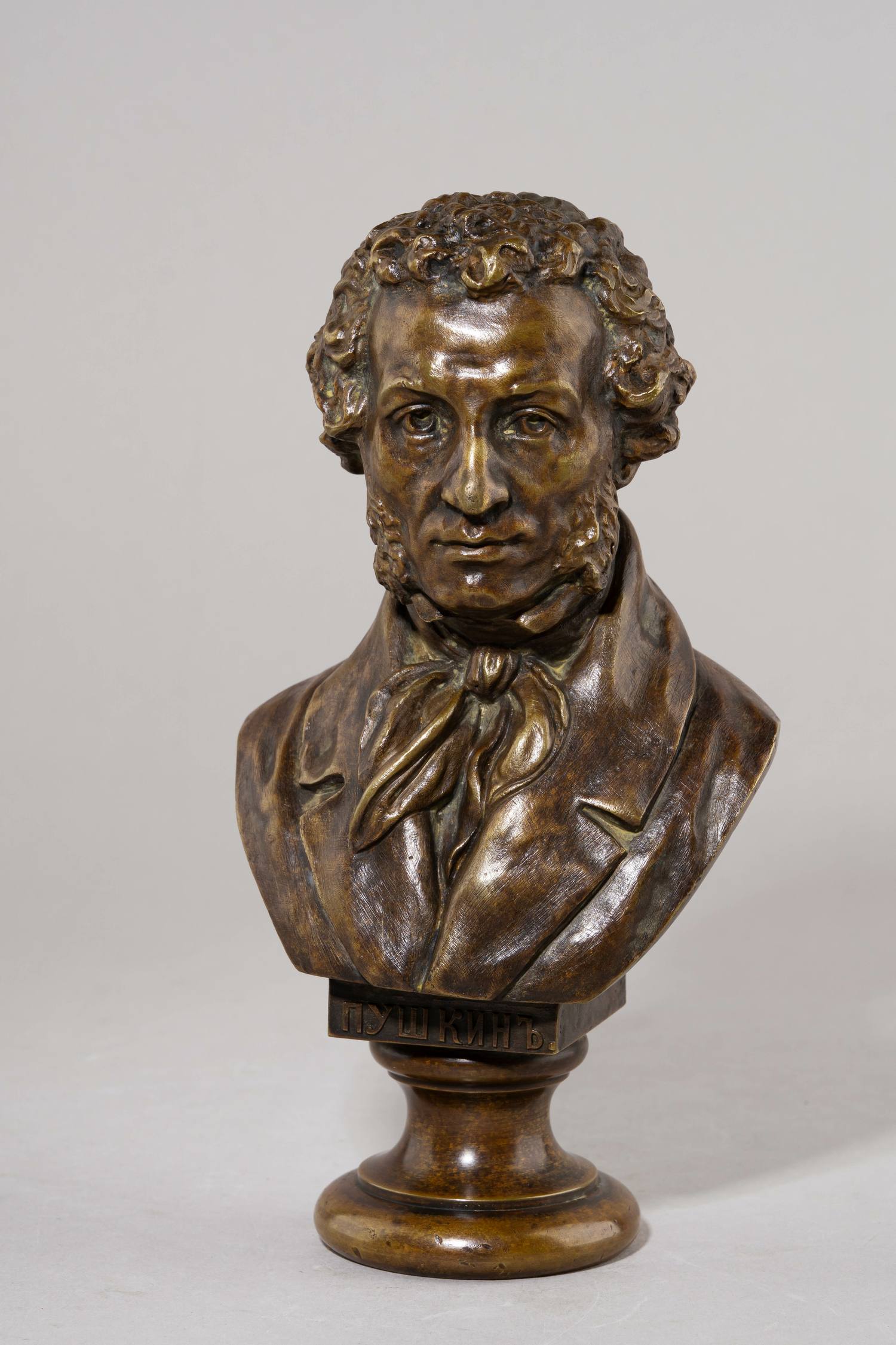 А.С. Пушкин. Бюст.
Скульптор Р.Р. Бах, Санкт-Петербург,  завод К.Ф. Верфеля, 1886 г.