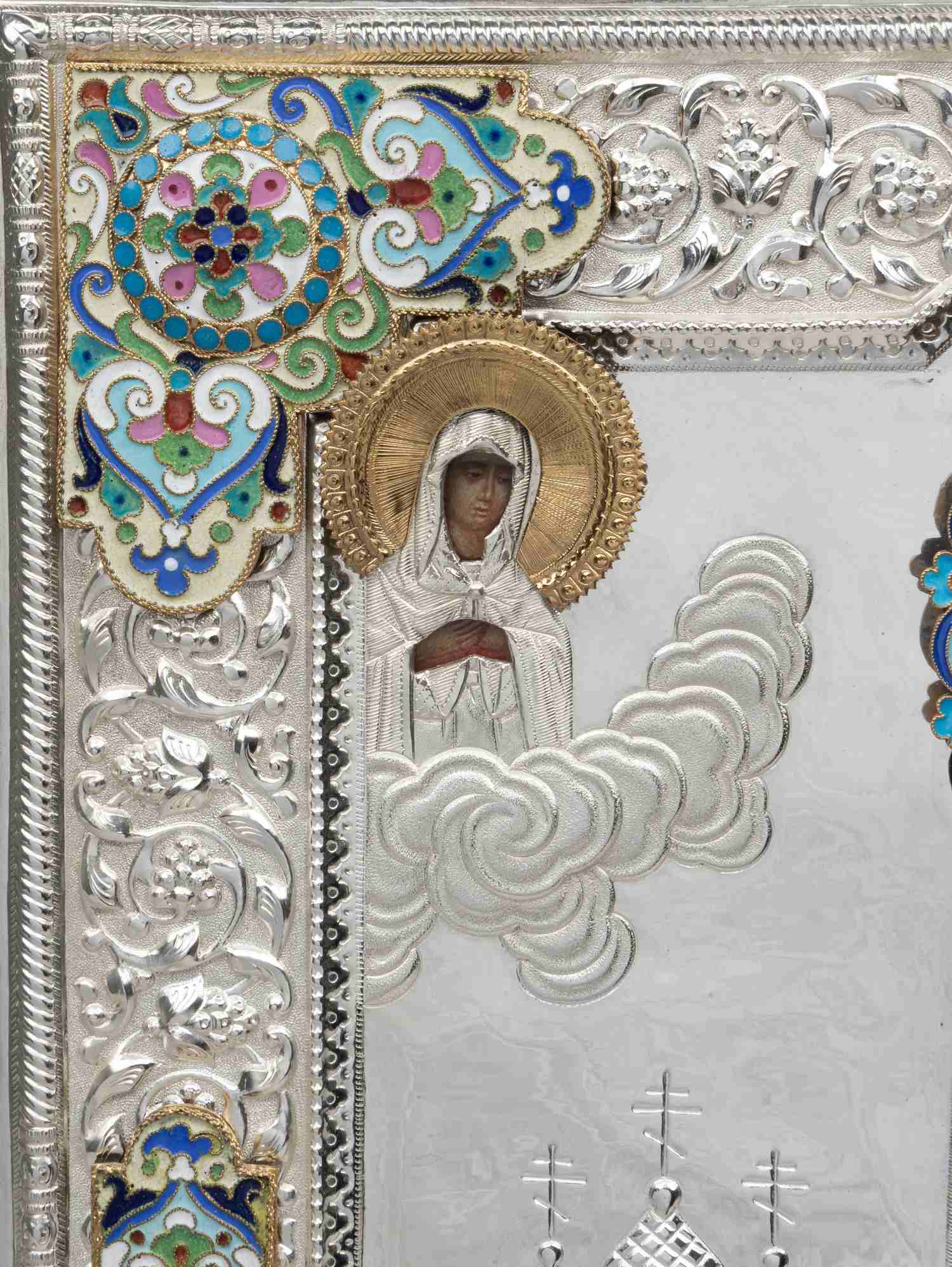 Икона «Преподобный Серафим Саровский» в окладе с эмалью.
Москва, начало XX в.