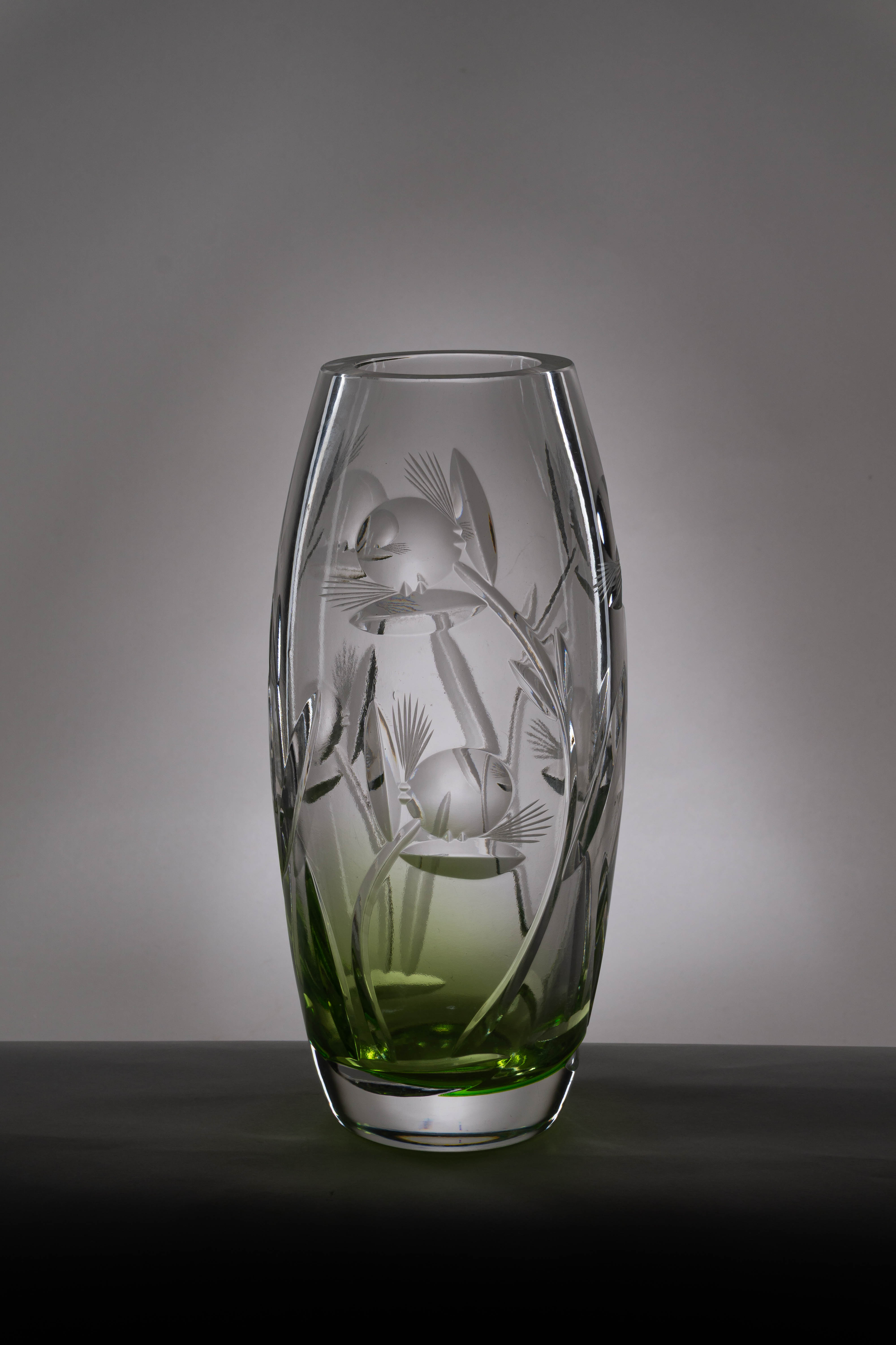 (Красный Гигант) Ваза «Чертополох».
СССР,  Никольск, завод «Красный Гигант», 1960-е годы.