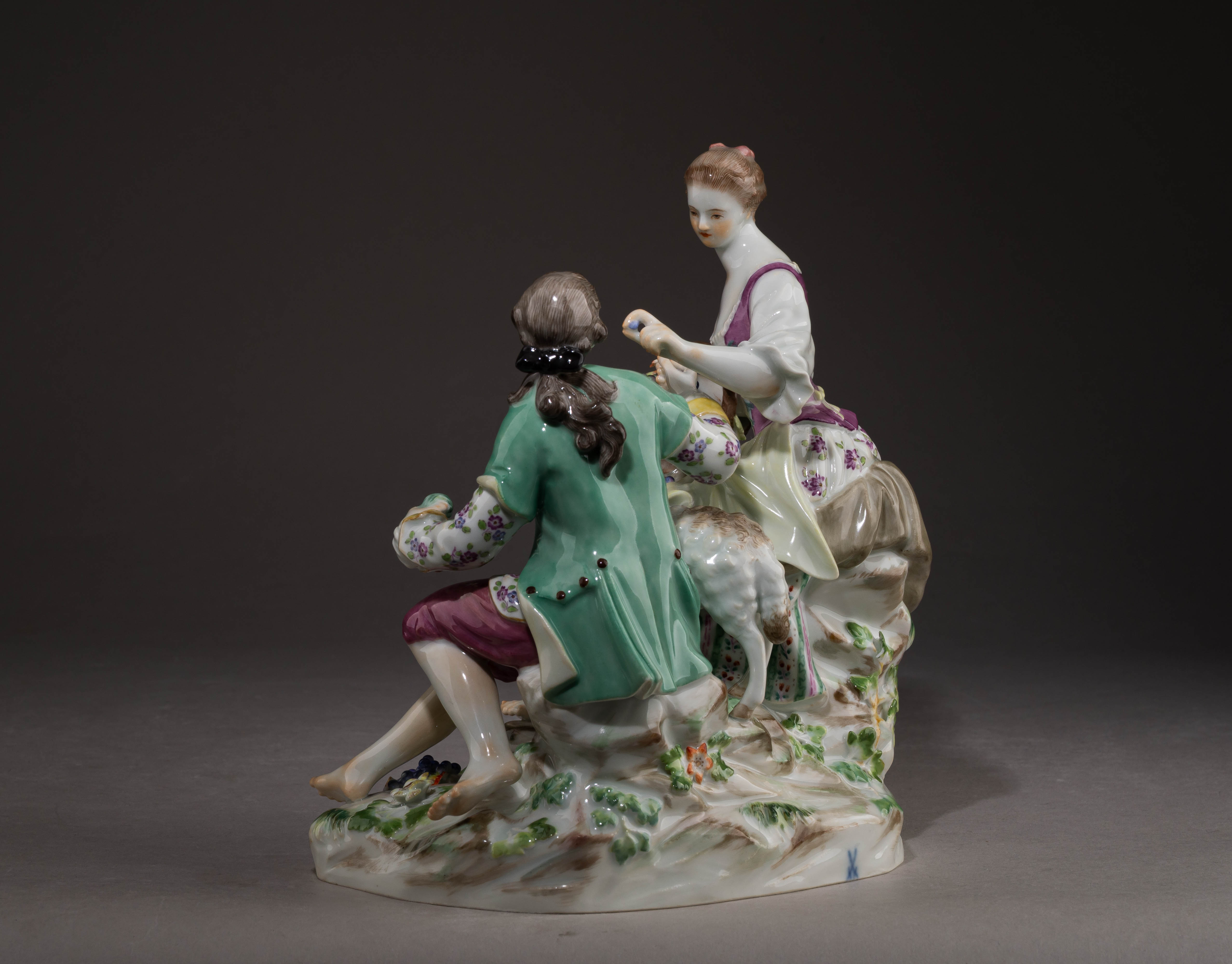 (Мейсен. В. Асье) Скульптура «Пастораль. Пастухи». Германия, Мейсенская фарфоровая мануфактура, автор модели Мишель-Виктор Асье (1769), 1860-1924.