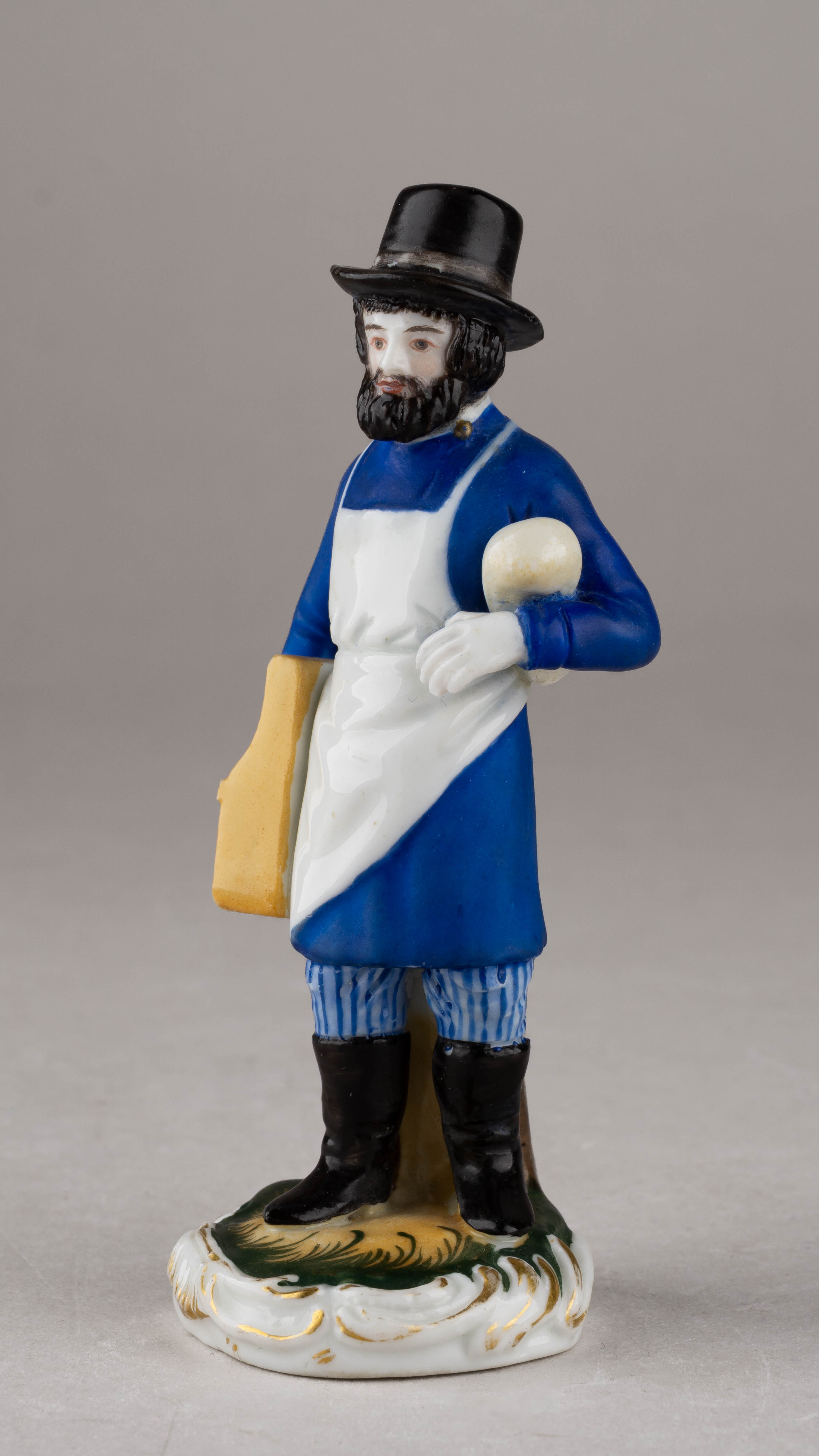 (Гарднер. Волшебный фонарь) Скульптура «Стекольщик». Россия, Завод Гарднера, 1830-е.