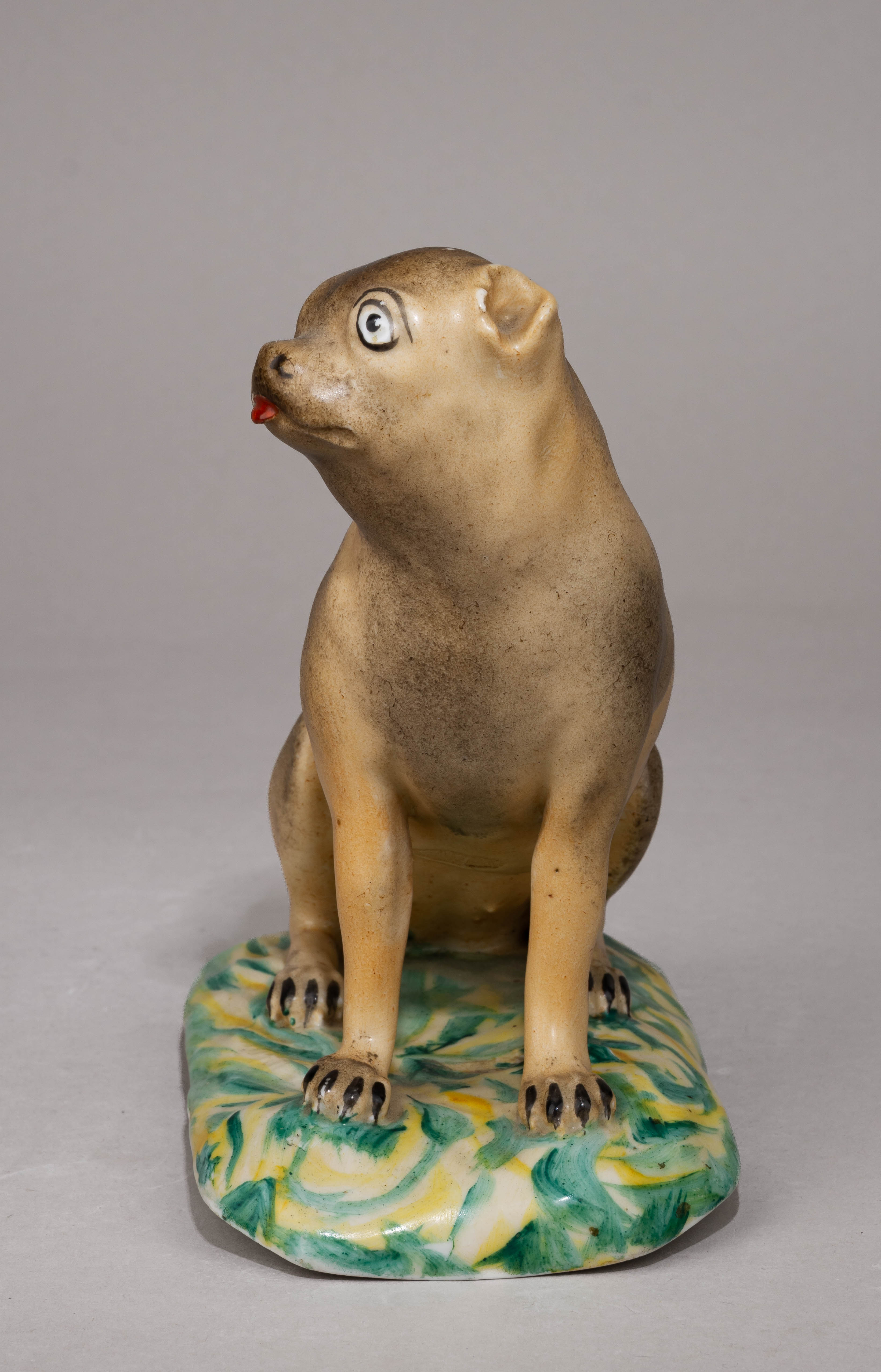 (Завод Тереховых и Киселева) Скульптура - неваляшка «Собака мопс». Россия, Завод братьев Тереховых и А.Л. Киселева, 1830-е – 1850-е годы.