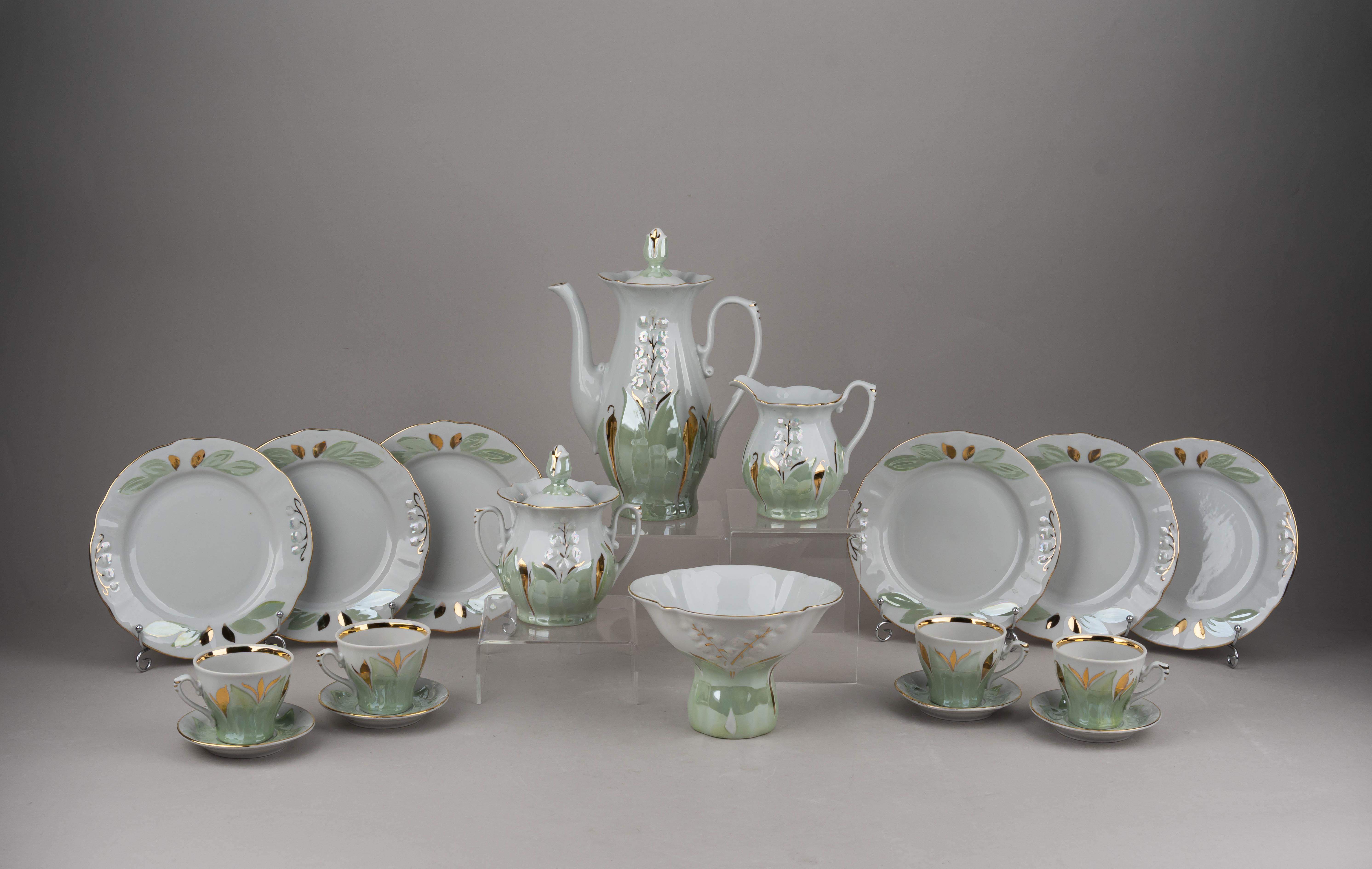 Кофейный сервиз «Ландыш». Украина, Сумской фарфоровый завод, 1993.