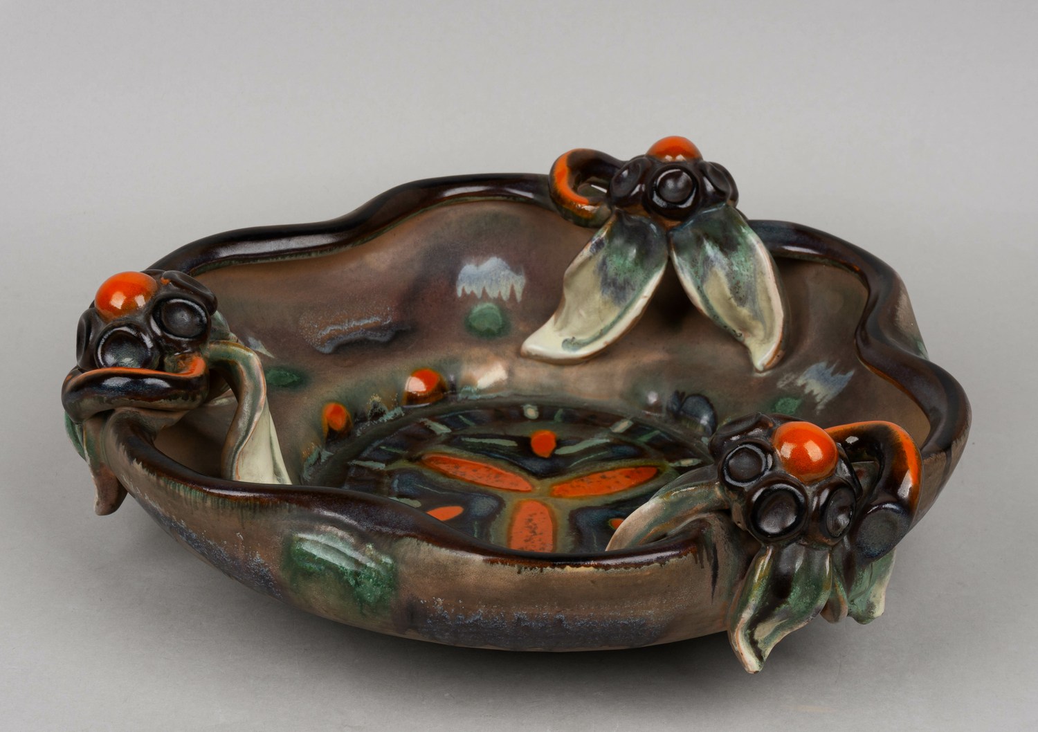 Сет: ваза для цветов и ваза для фруктов. Германия, Берлин, Фабрика керамических изделий Георгенталь (Georgenthal), 1930-е годы.