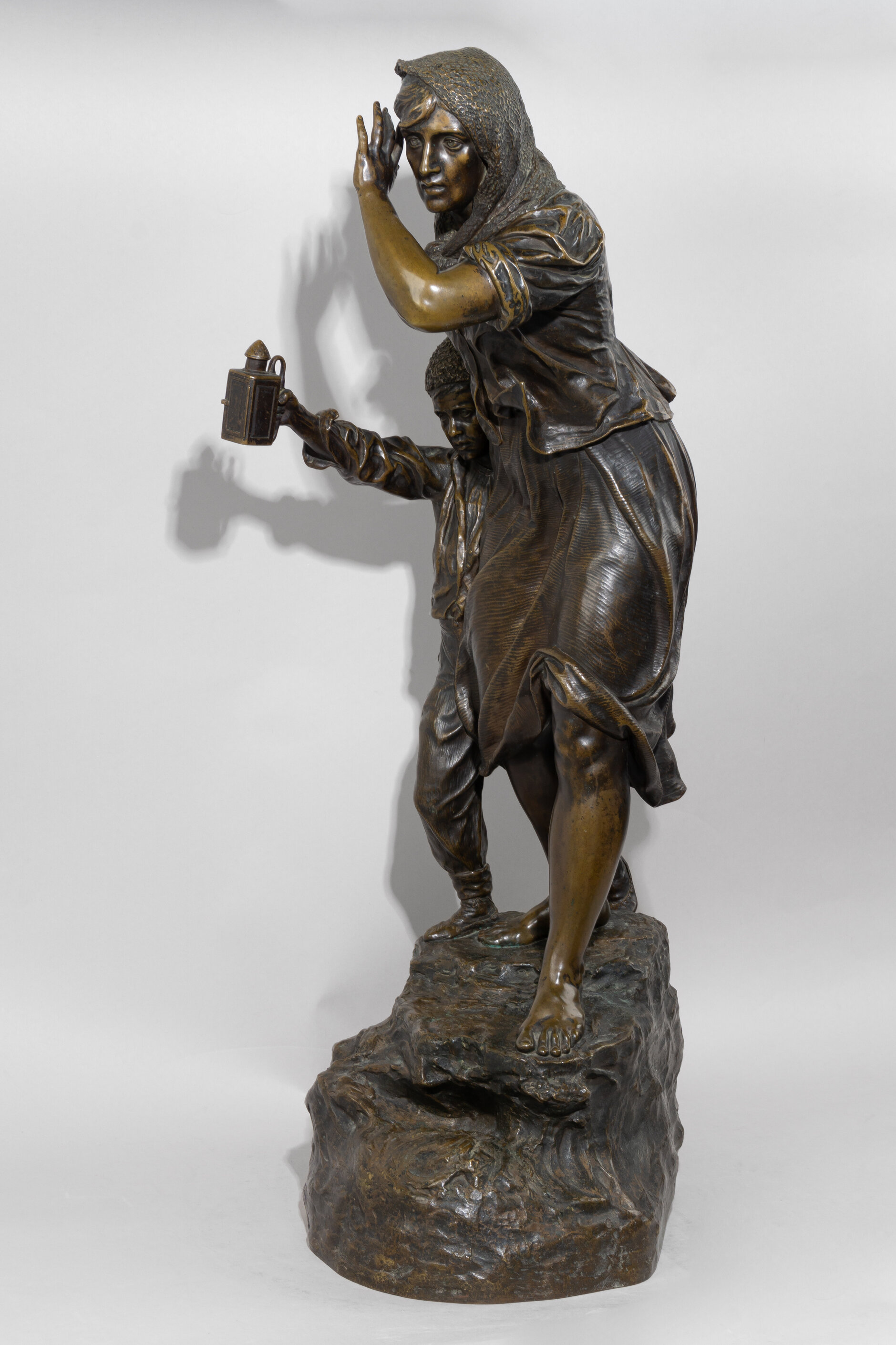 (82 см. А. Адамсон) Скульптура «Тревожное ожидание». Россия, скульптор - А. Адамсон, Завод художественной бронзы К.Ф. Верфеля, 1899.