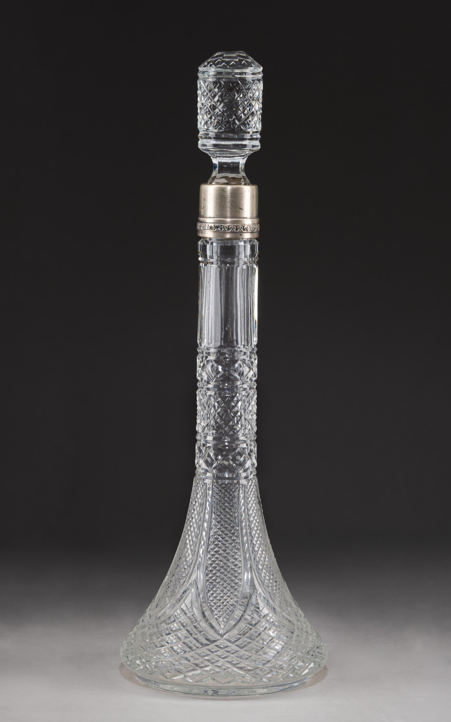 Штоф в серебряной оправе. СССР, Москва, Московская ювелирно-часовая фабрика, 1955 год.