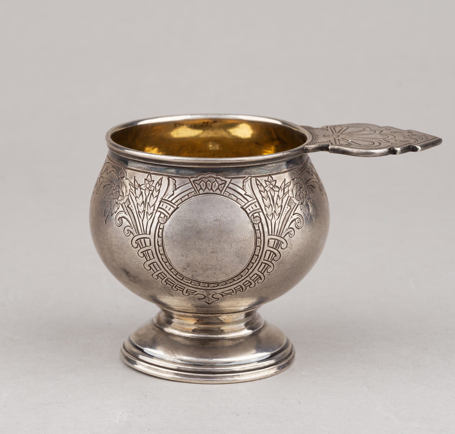 (В. Баладанов) Чарка в русском стиле. 
Россия, Москва, мастерская Баладанова В.Е., 1893.