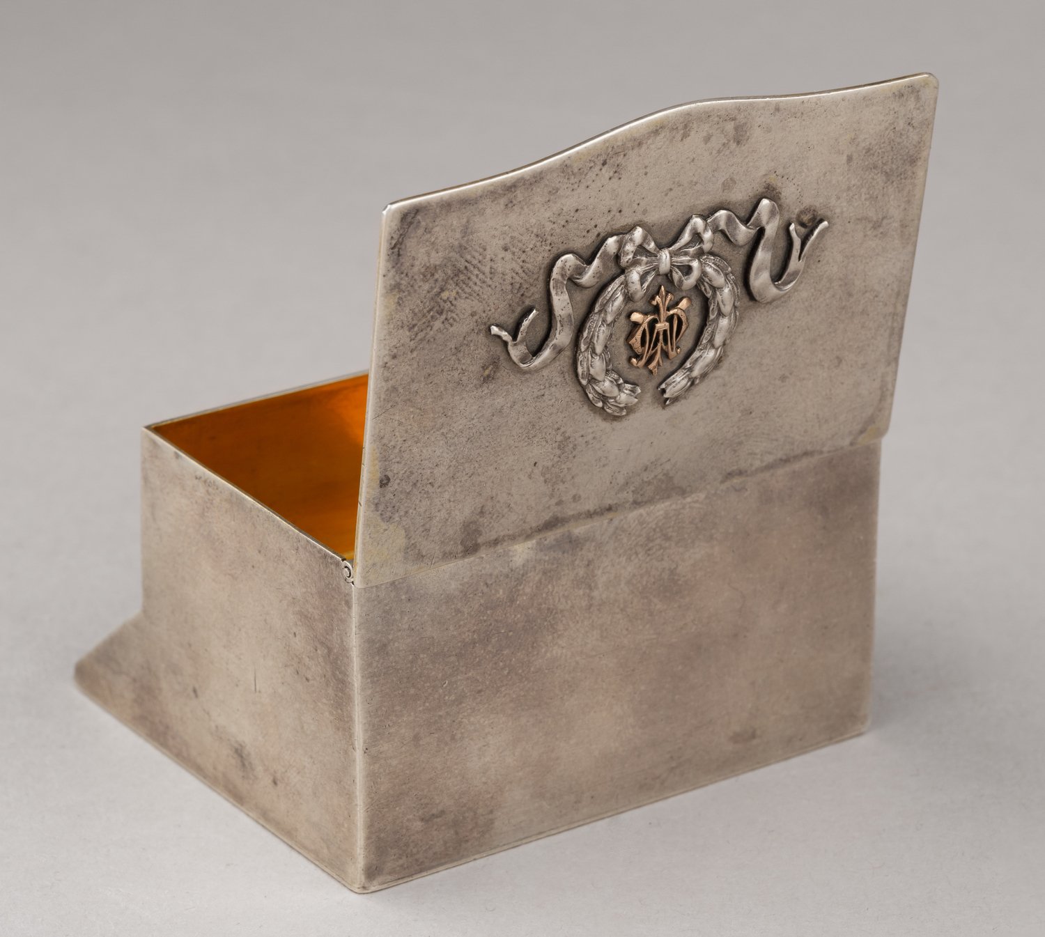 Марочница.
Российская империя, Варшава, фирма Израэля Шекман, 1908–1917 гг.