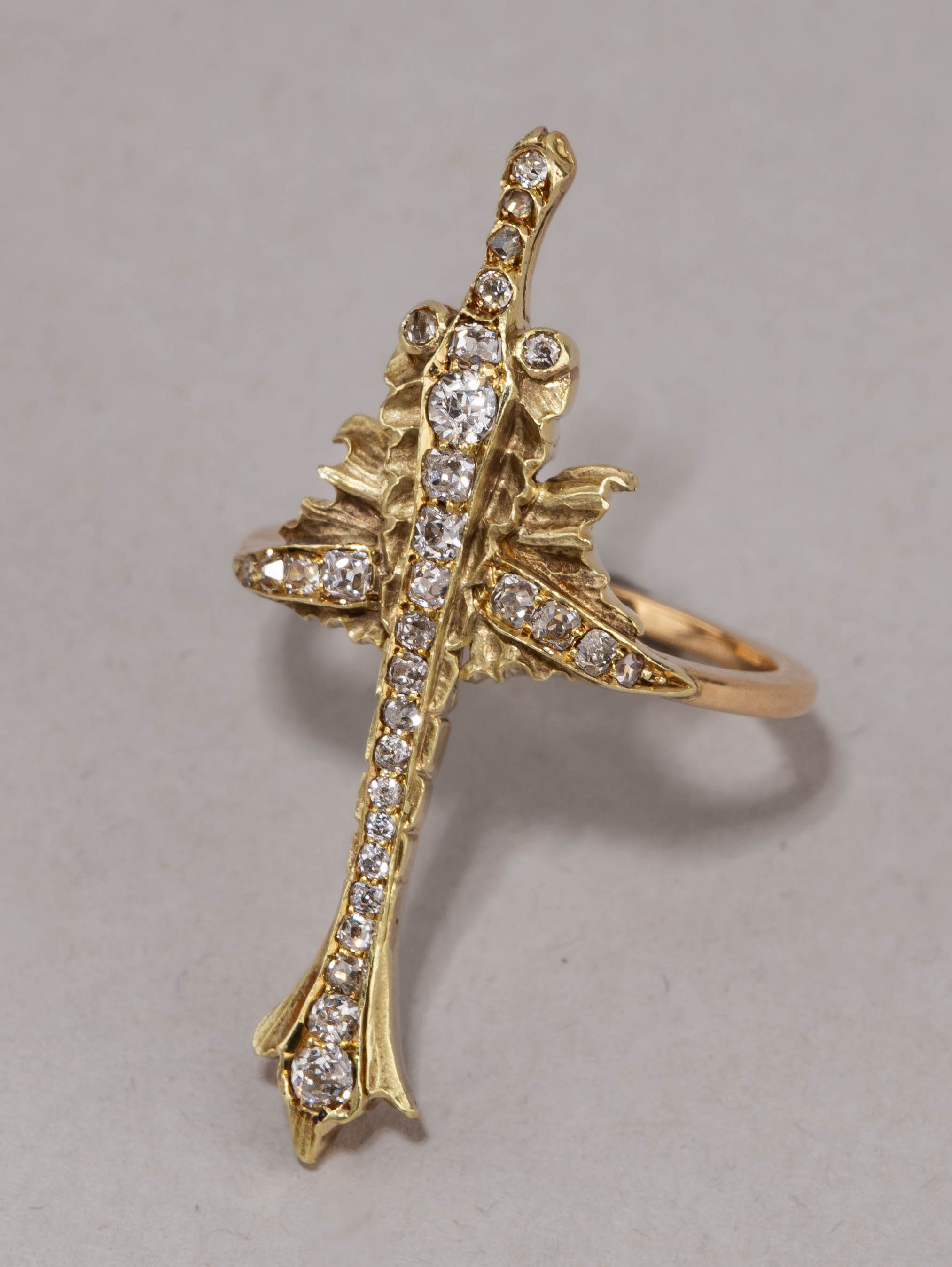 (Ф.Лорие) Кольцо «Морской конек». 
Россия, Москва, фирма Ф.Лорие, 1899–1908 годы.