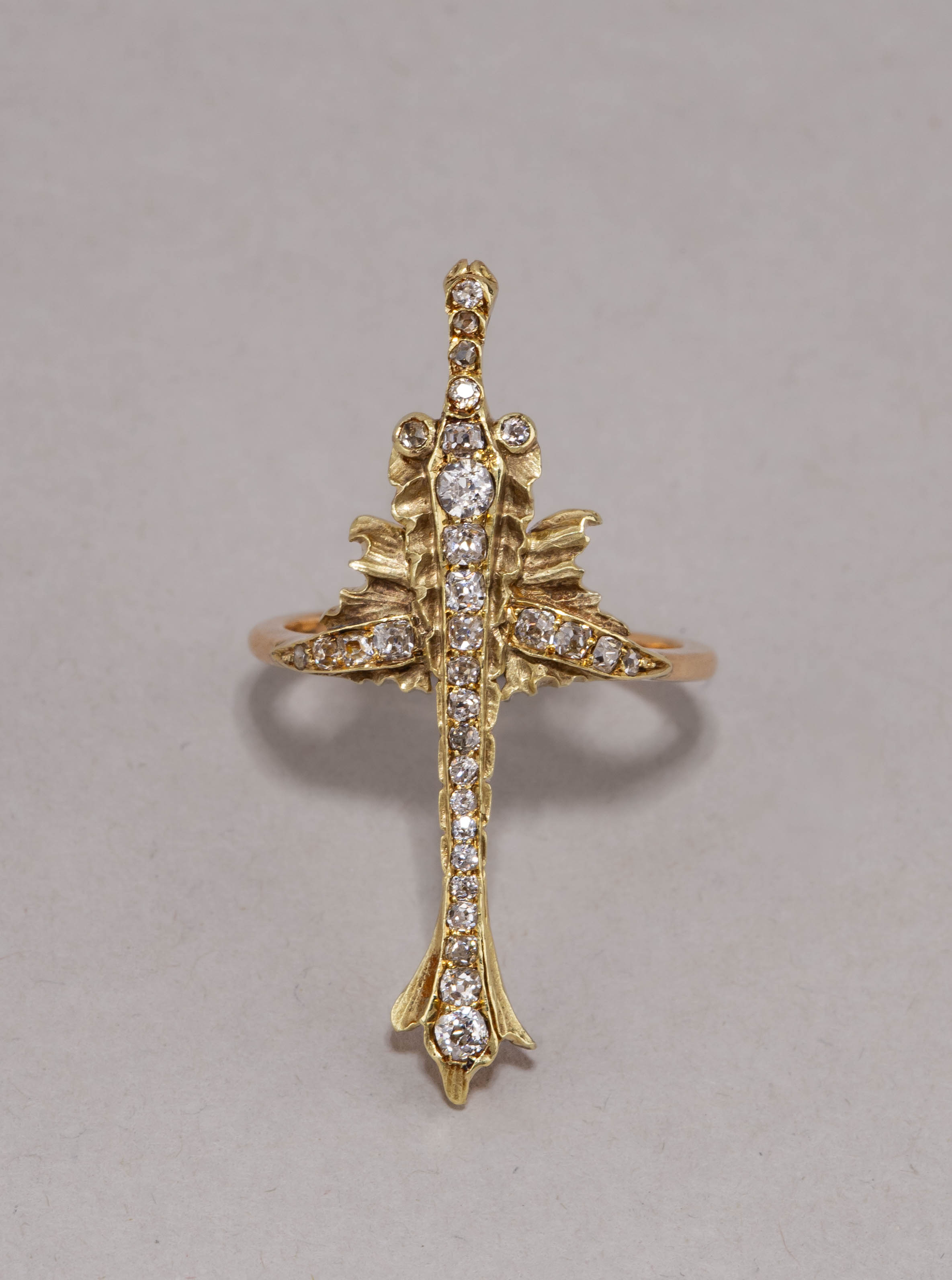 (Ф.Лорие) Кольцо «Морской конек». 
Россия, Москва, фирма Ф.Лорие, 1899–1908 годы.