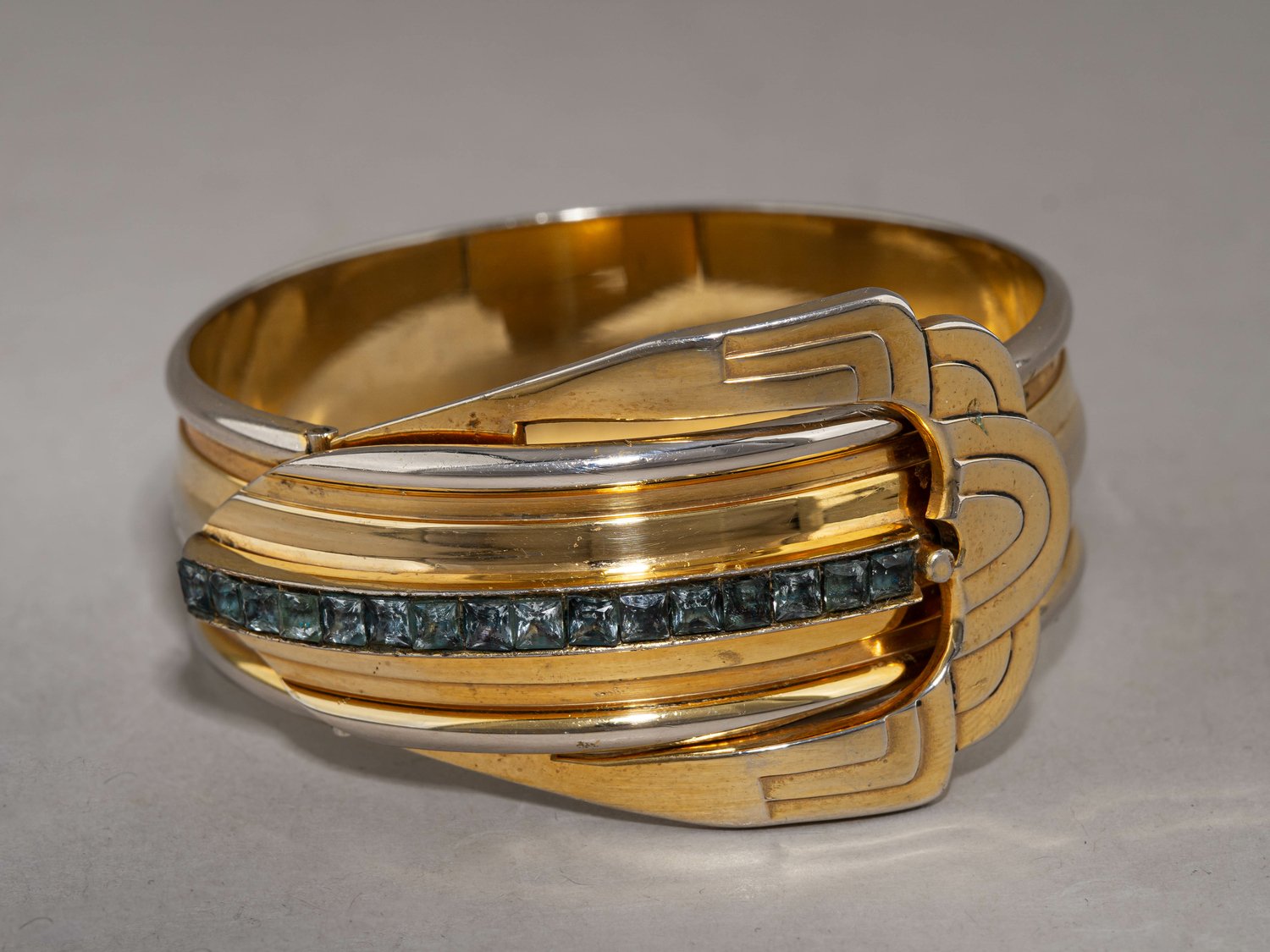 Браслет в стиле ар-деко.
Западная Европа, первая половина ХХ века.