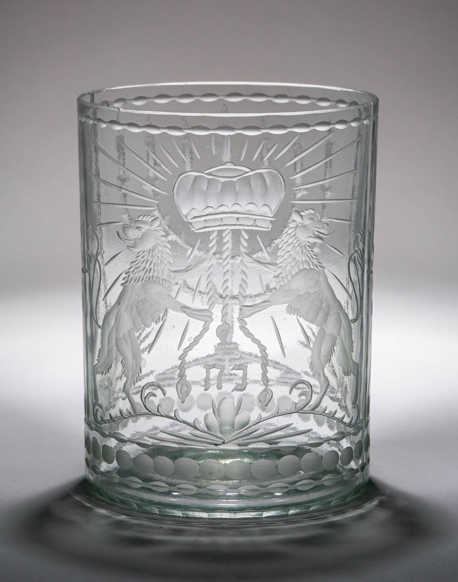 (Иудаика). Стакан с изображением меноры.
Польша в составе Российской империи, вторая половина XIX в.