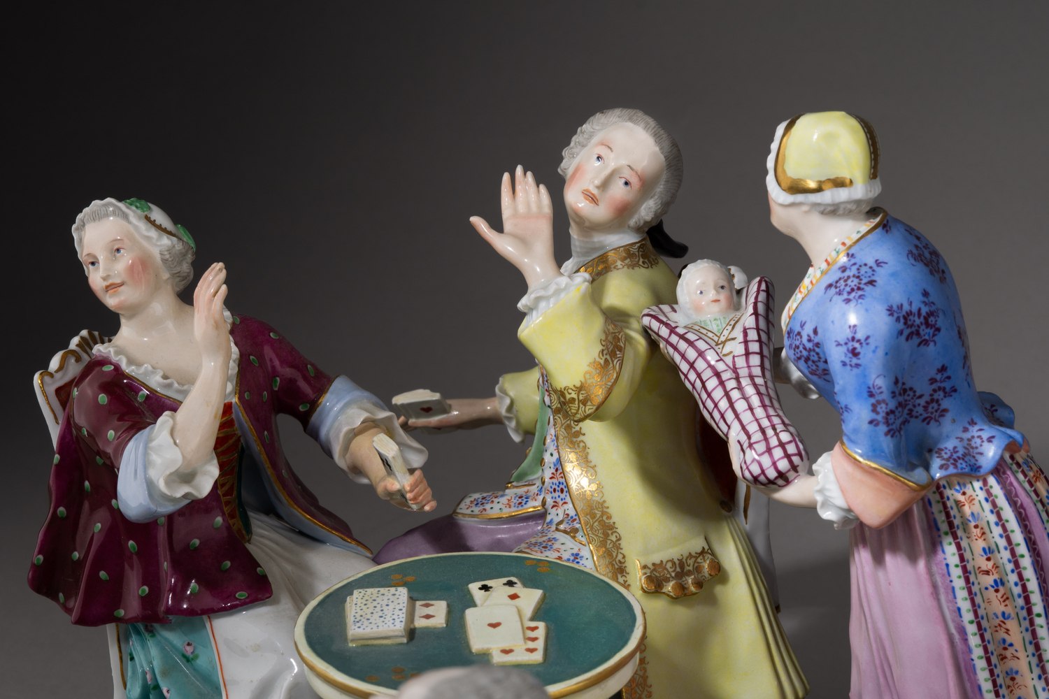 (Мейсен) Скульптурная группа «Сюрприз». Германия, Мейсенская фарфоровая мануфактура, автор модели Иоганн Иоахим Кендлер (модель 1748), ХVIII-ХIХ век.