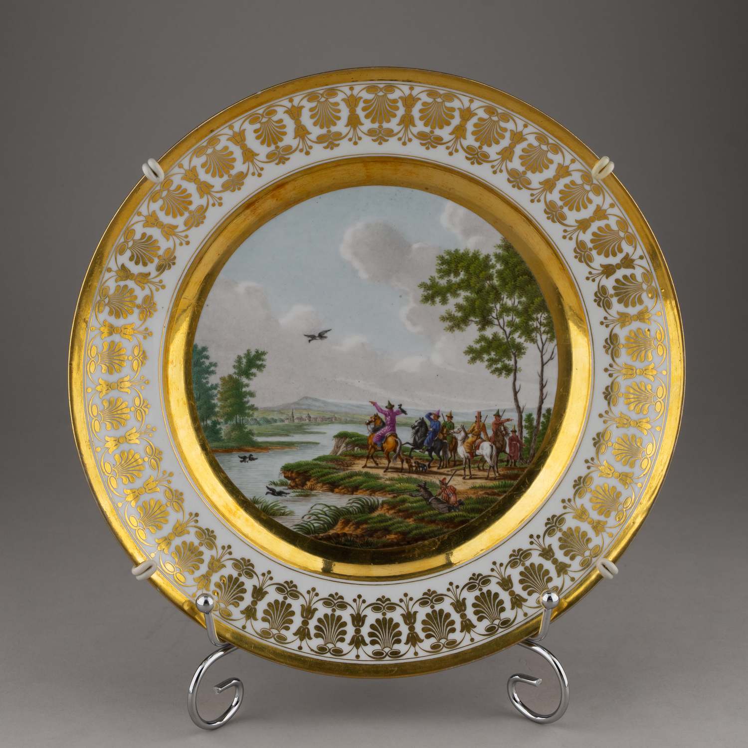 (ИФЗ. Свебах. Две экспертизы) Тарелка «Киргизская беркутовская охота».
Императорский фарфоровый завод, художник – Ж.-Ф. Ж. Свебах, по гравюре Корнеева Е.М., 1820-е годы.