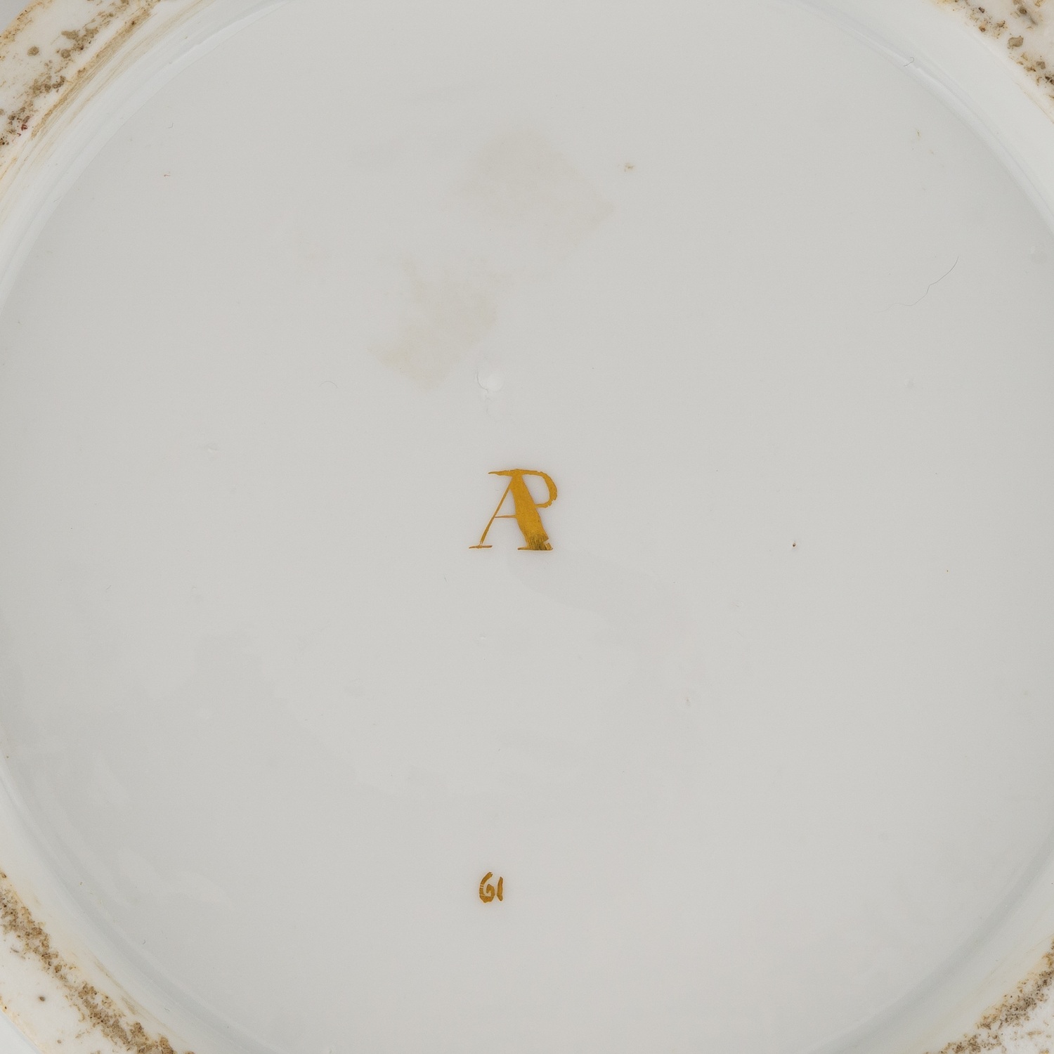 (Попов.) Чашка с блюдцем с портретом атамана Донского казачьего войска генерала М.И. Платова. 
Россия, завод А.Г. Попова, 1810-е годы.