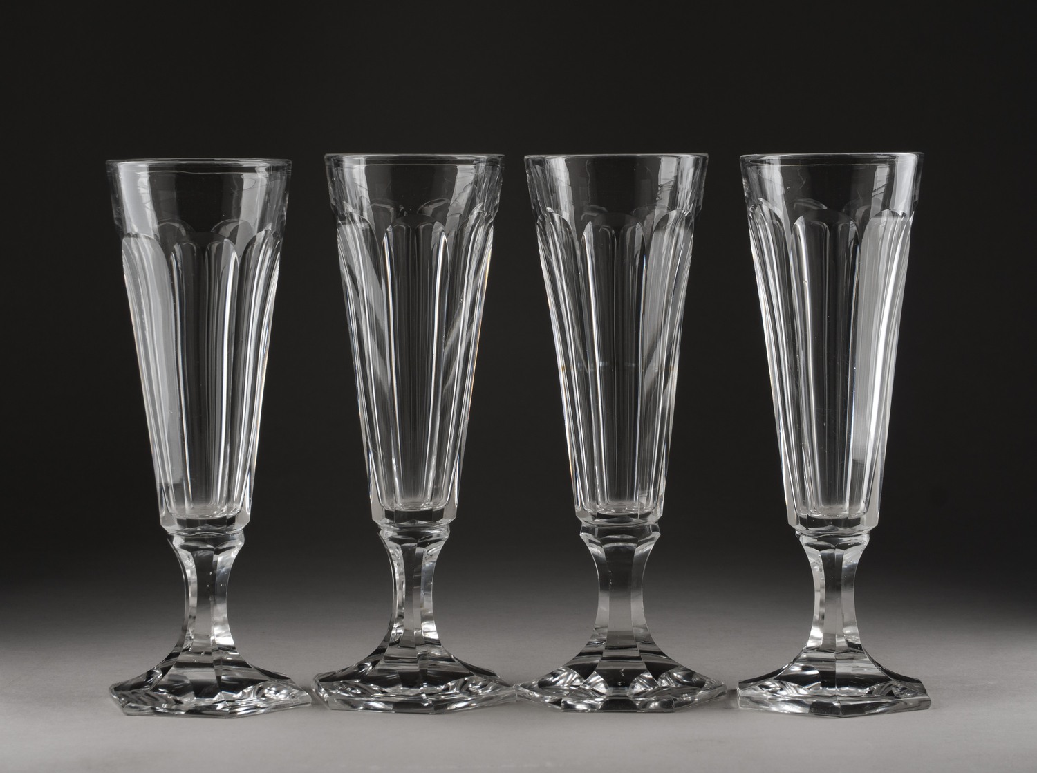 Четыре бокала-флейты. Россия. Конец XIX века.