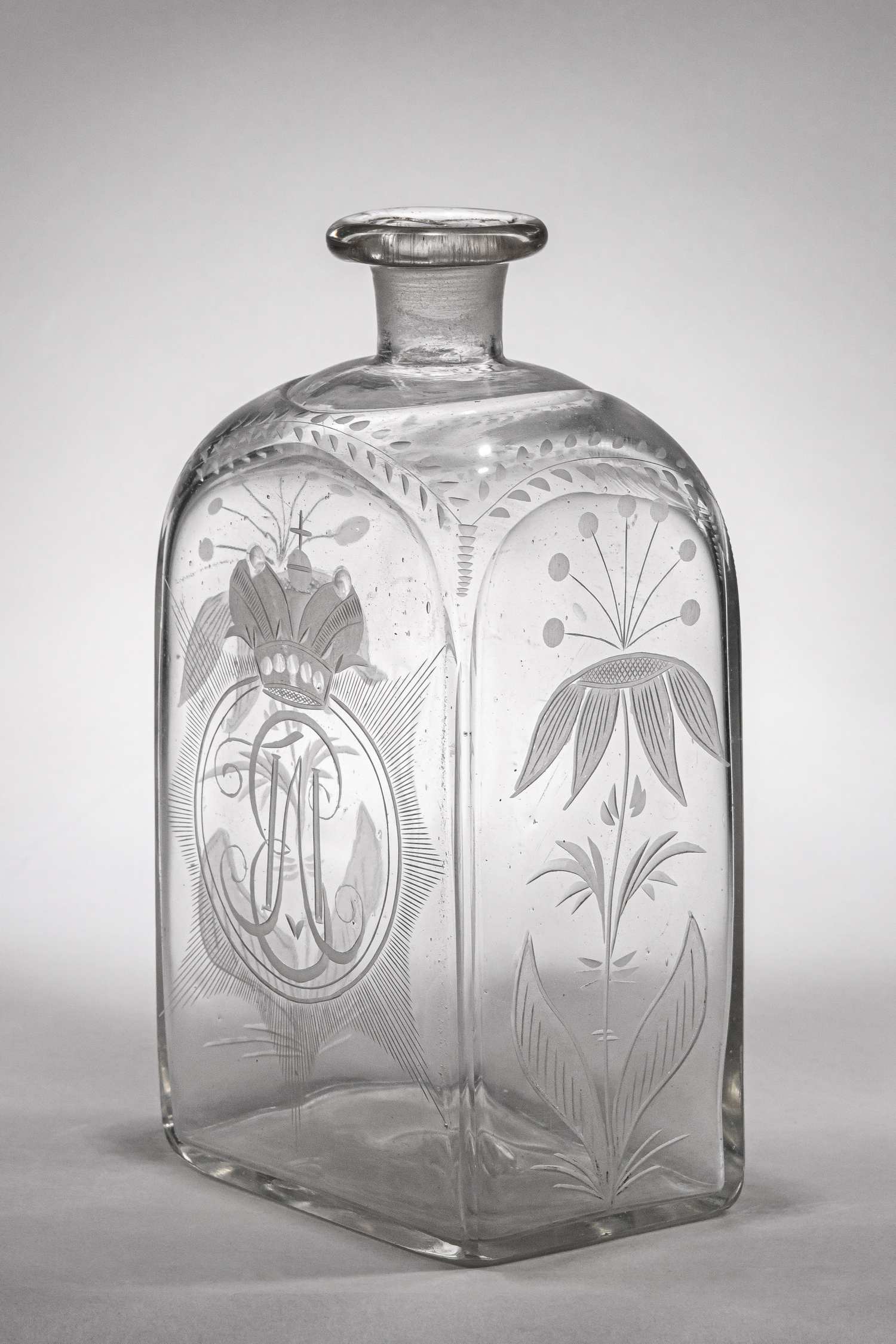 (С экспертизой) Штоф с вензелем Екатерины II. 
Россия, конец XVIII в.